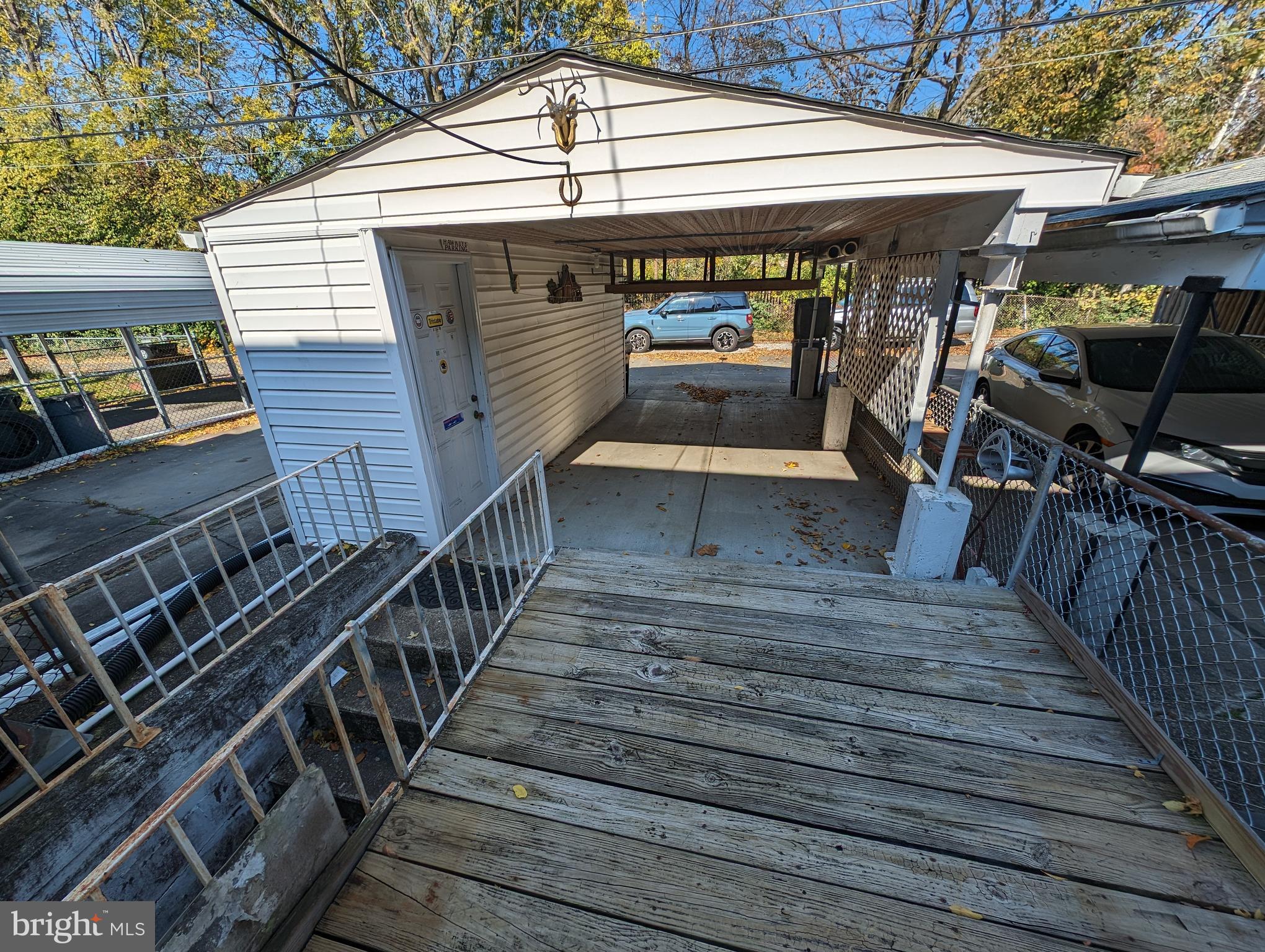 MIDDLESEX - Residential