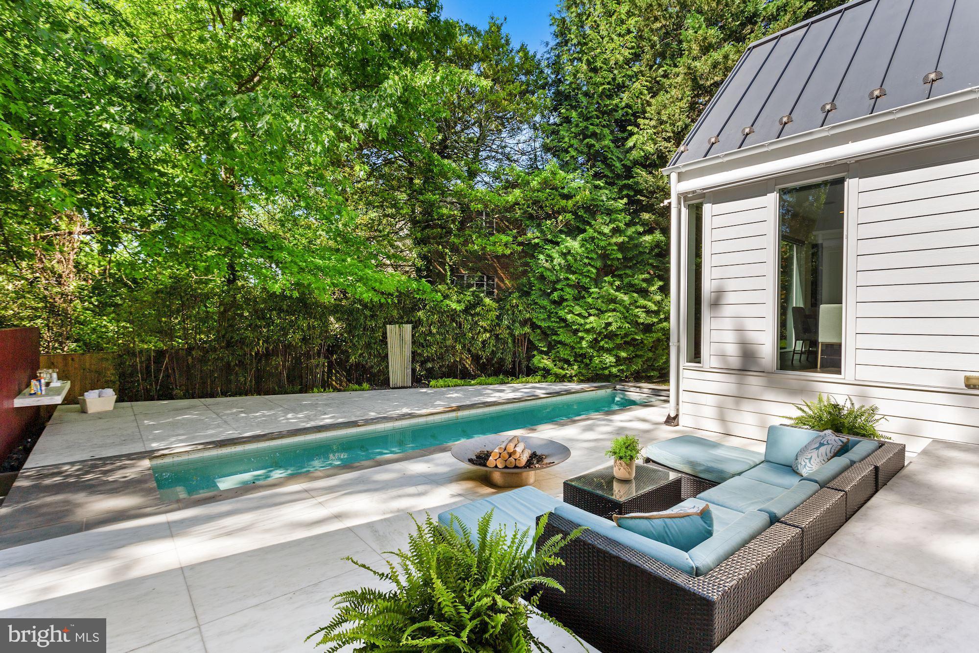 SOMERSET - Residential