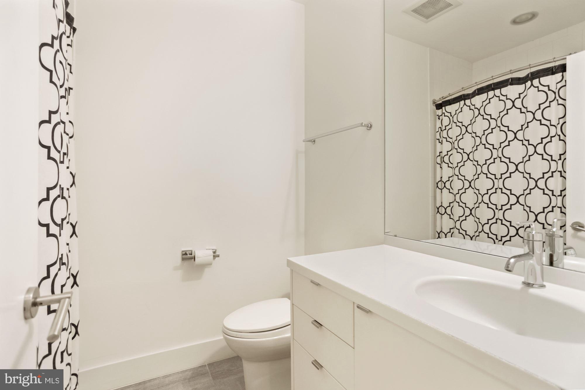 SOMERSET - Residential