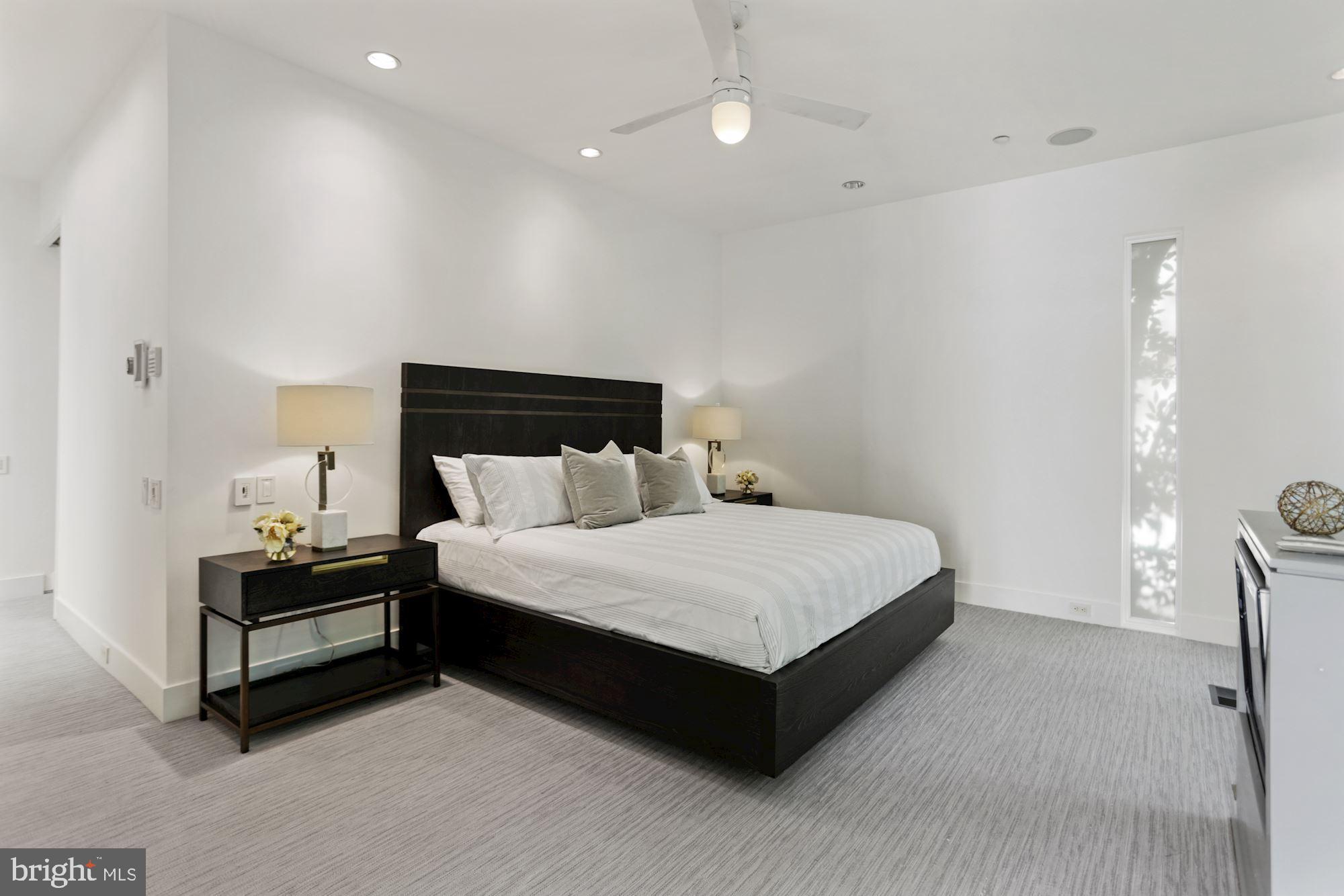 SOMERSET - Residential