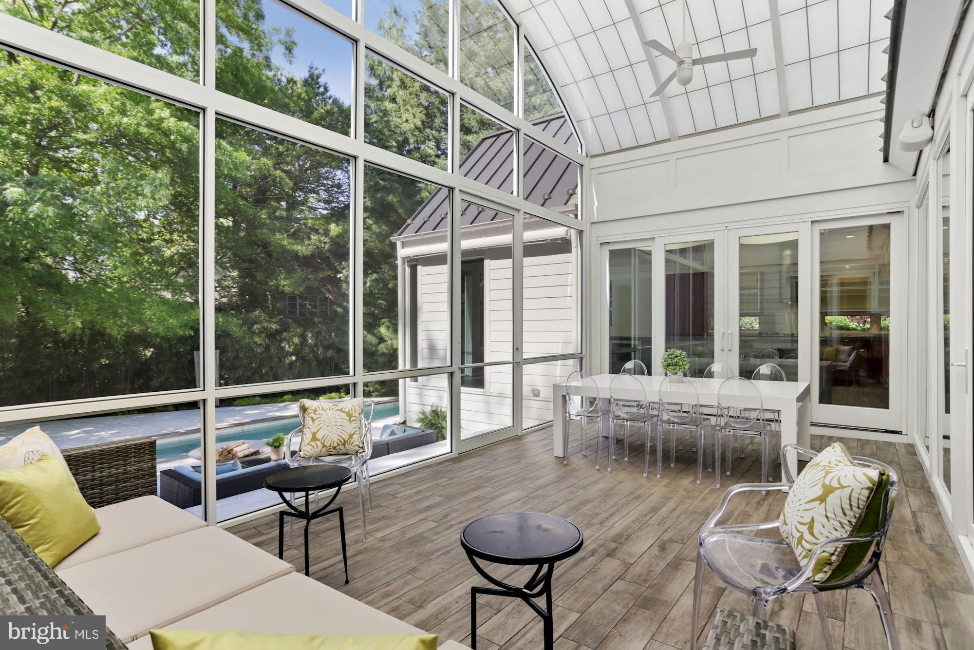 SOMERSET - Residential