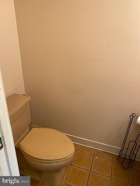 CROFTON MEADOWS - Residential