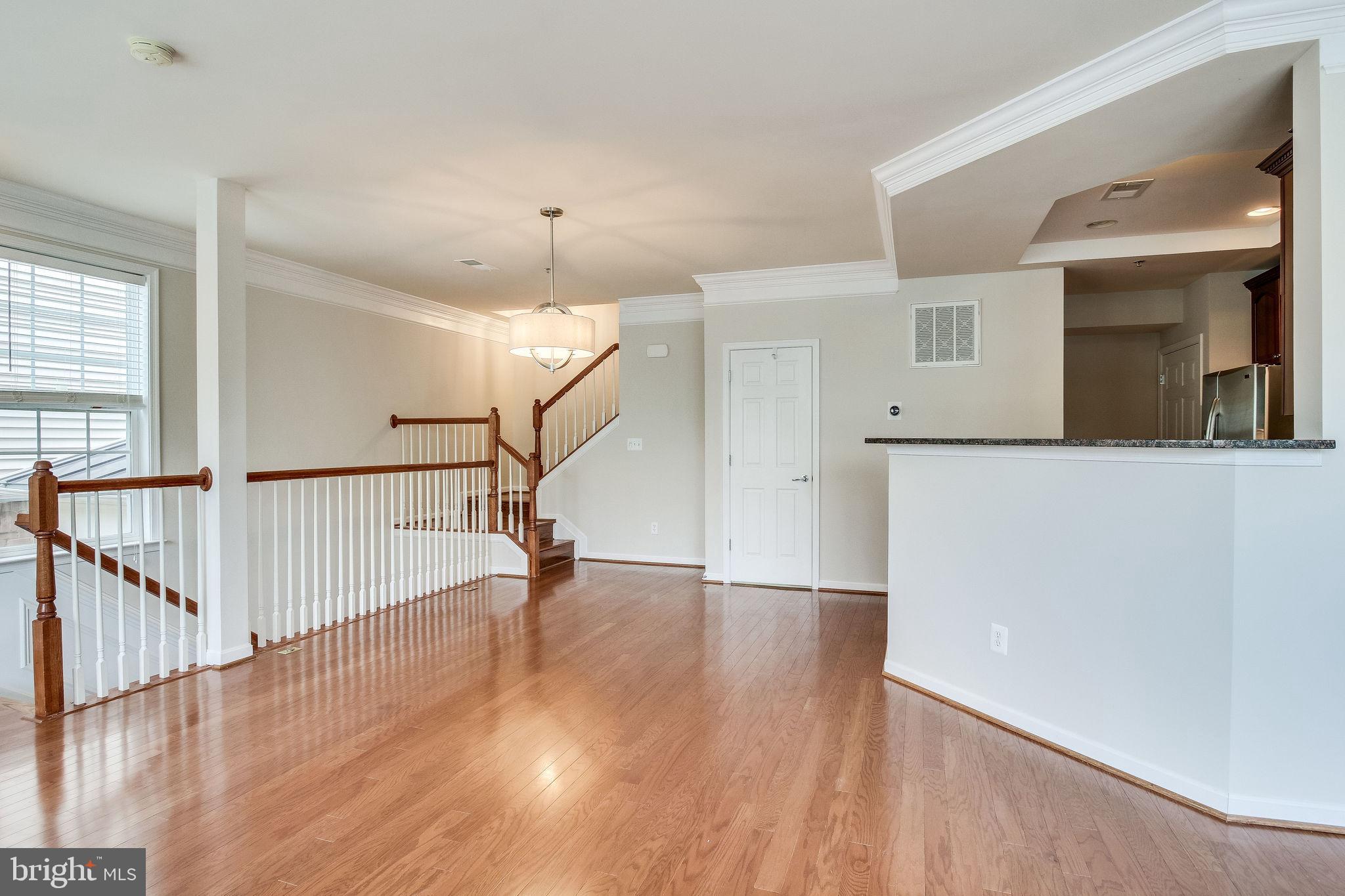 GROVETON WOODS - Residential