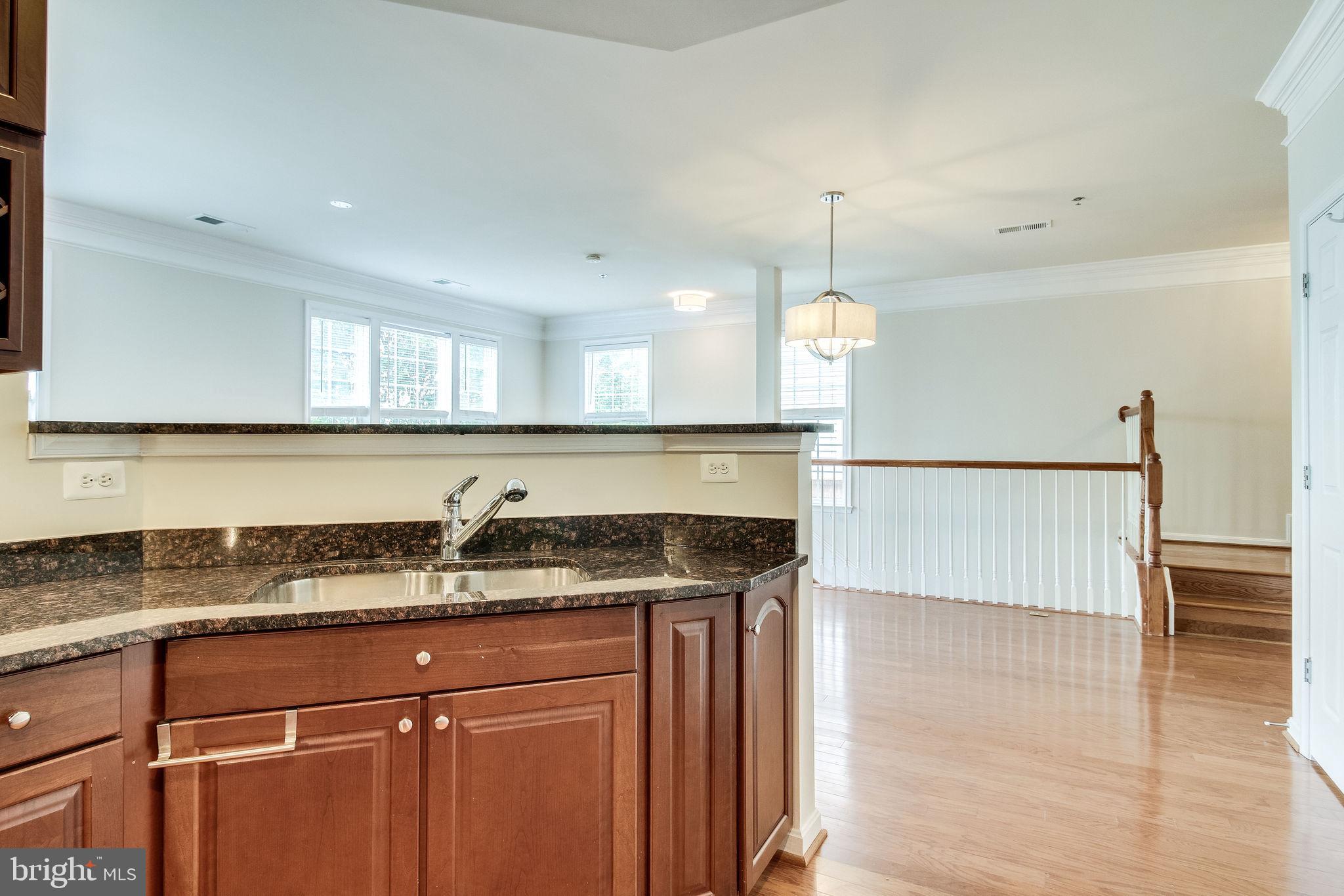 GROVETON WOODS - Residential