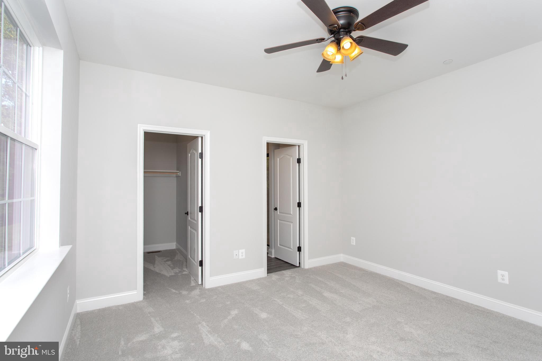 RUSTIC HILLS - Residential