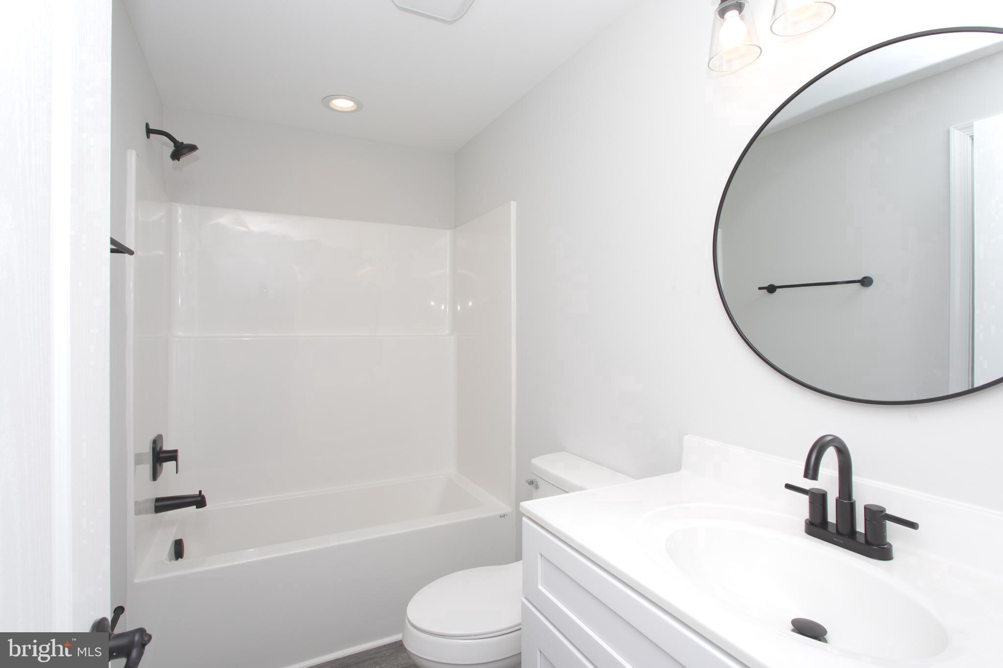 RUSTIC HILLS - Residential