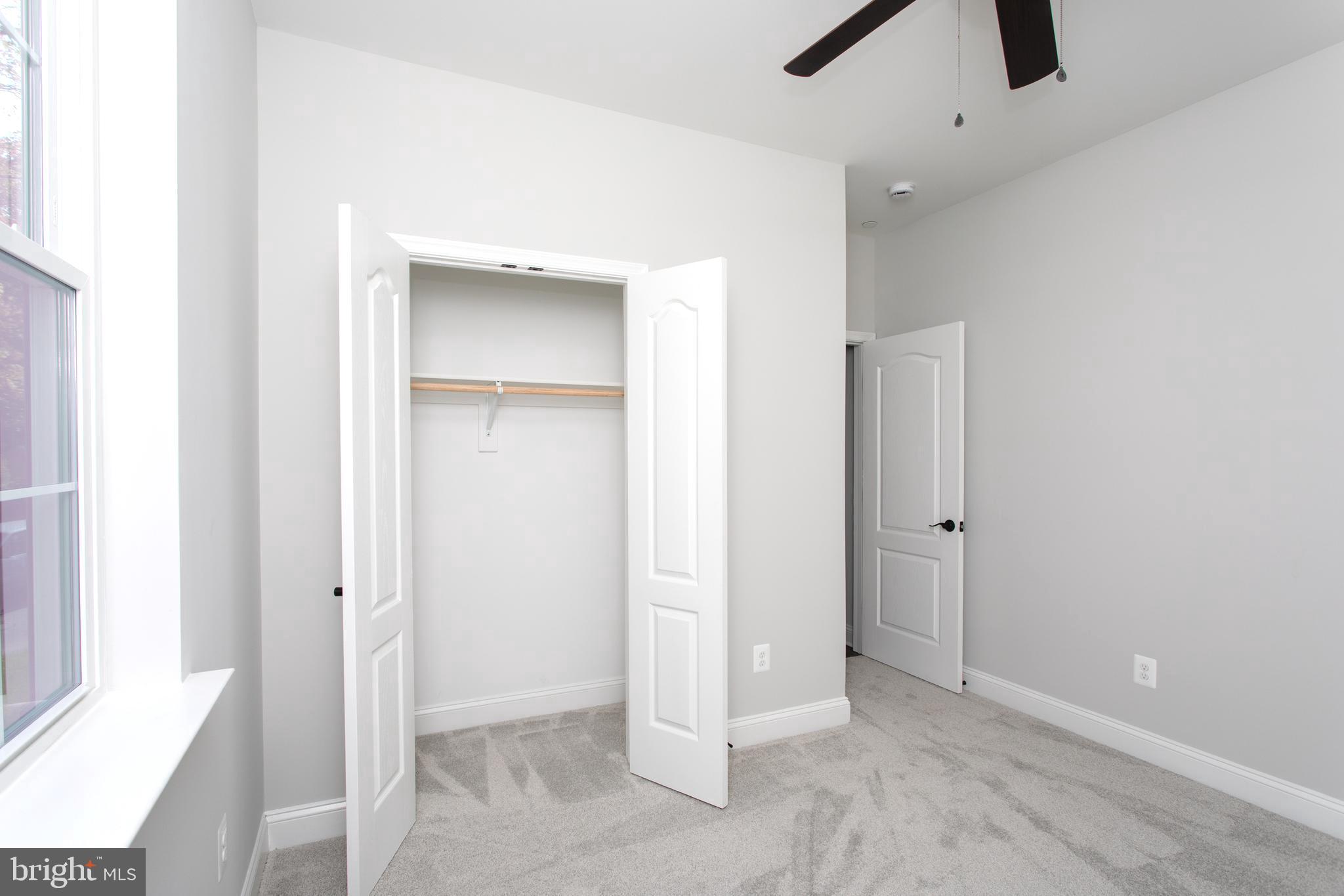 RUSTIC HILLS - Residential