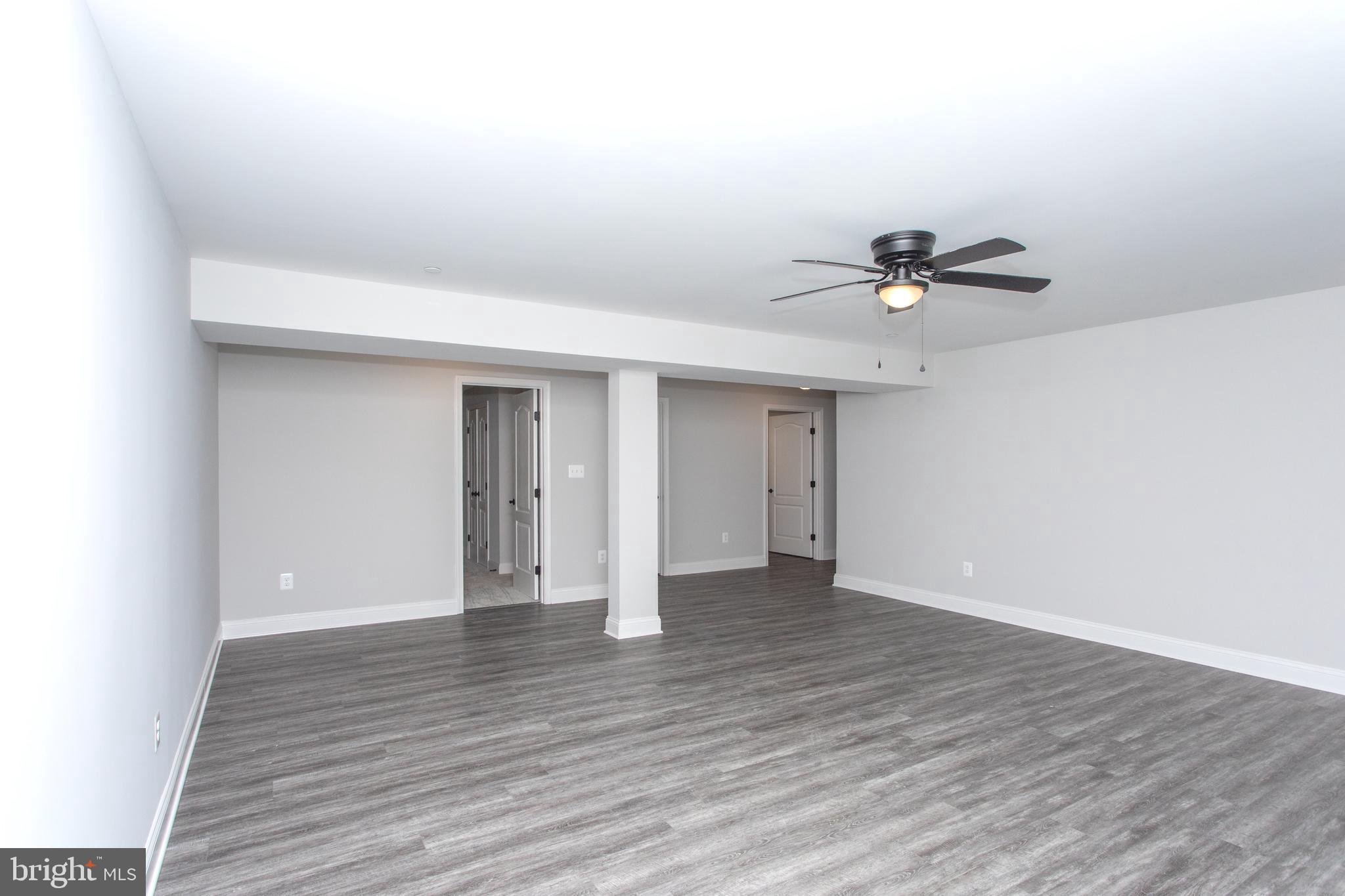 RUSTIC HILLS - Residential