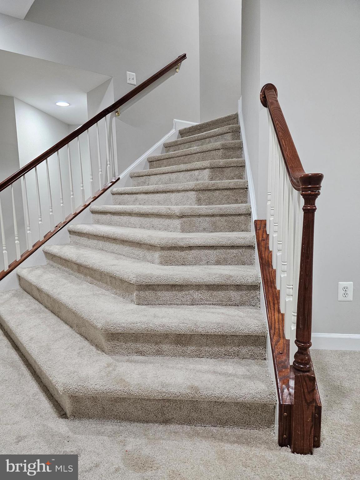 POWELLS LANDING - Residential