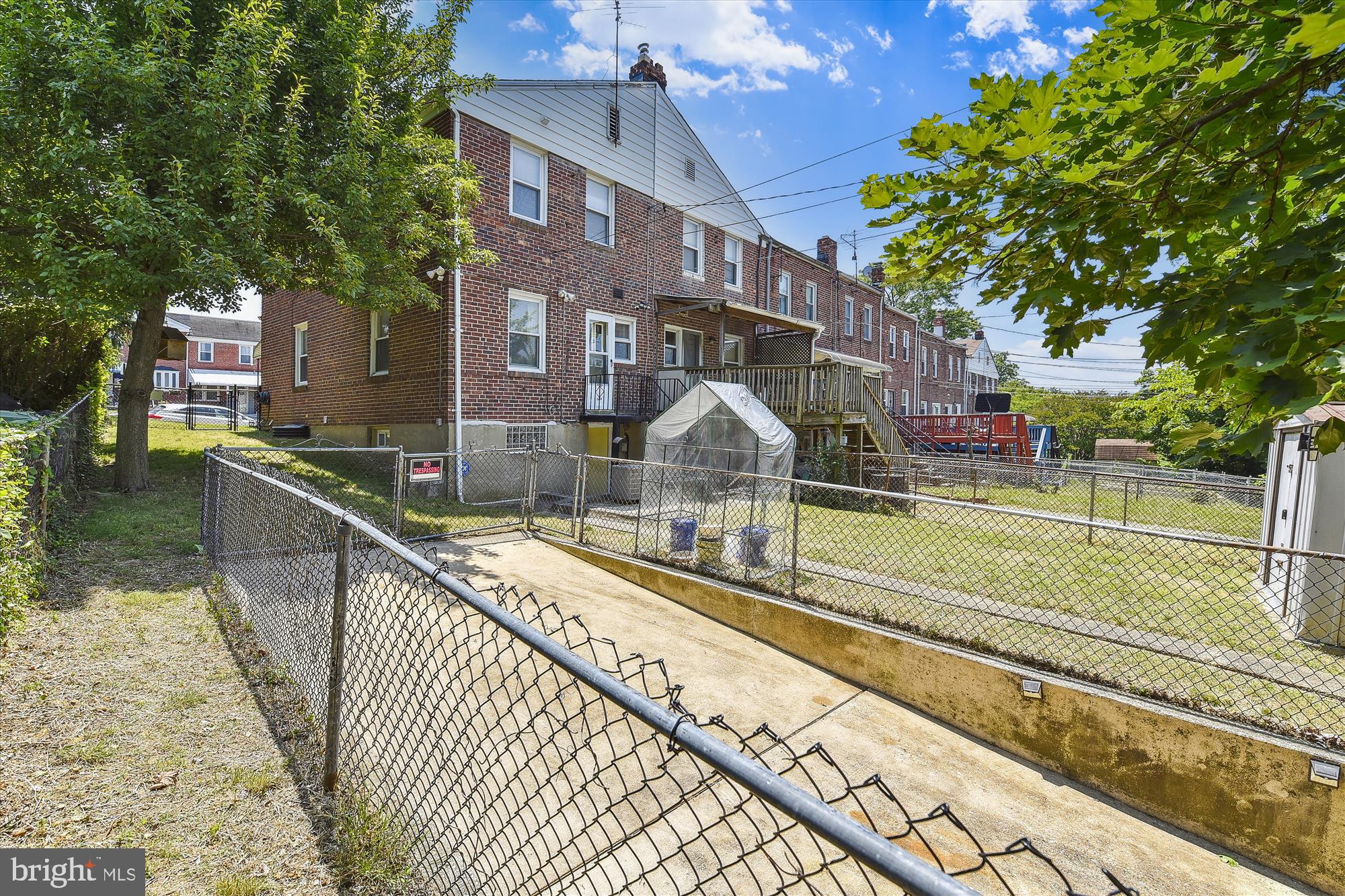 UPLANDS - Residential