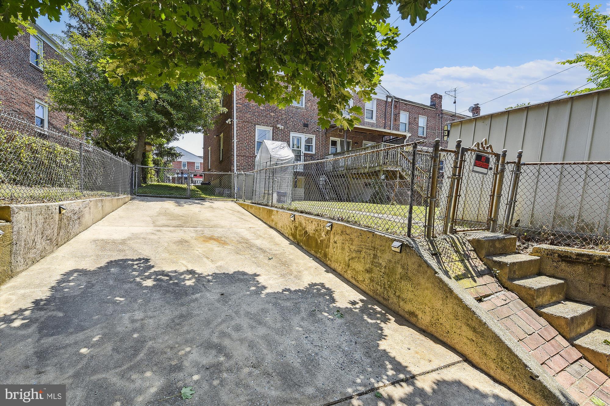 UPLANDS - Residential