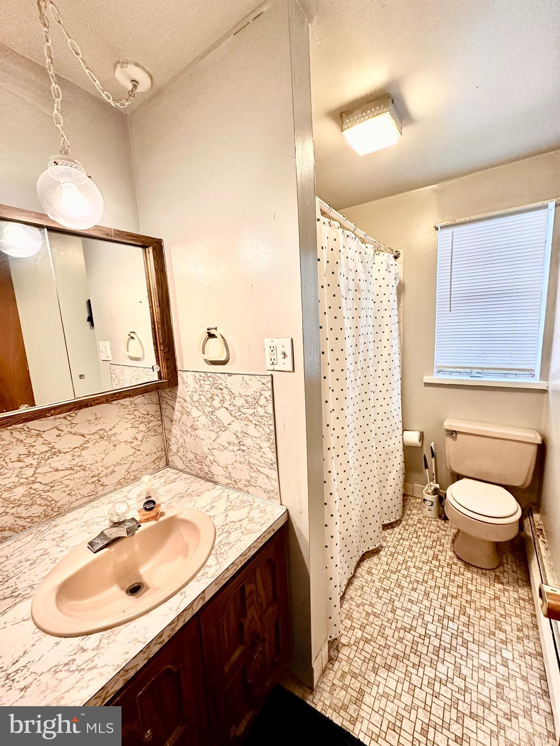 ROXBOROUGH - Residential Lease