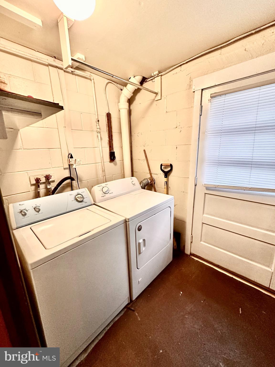 ROXBOROUGH - Residential Lease