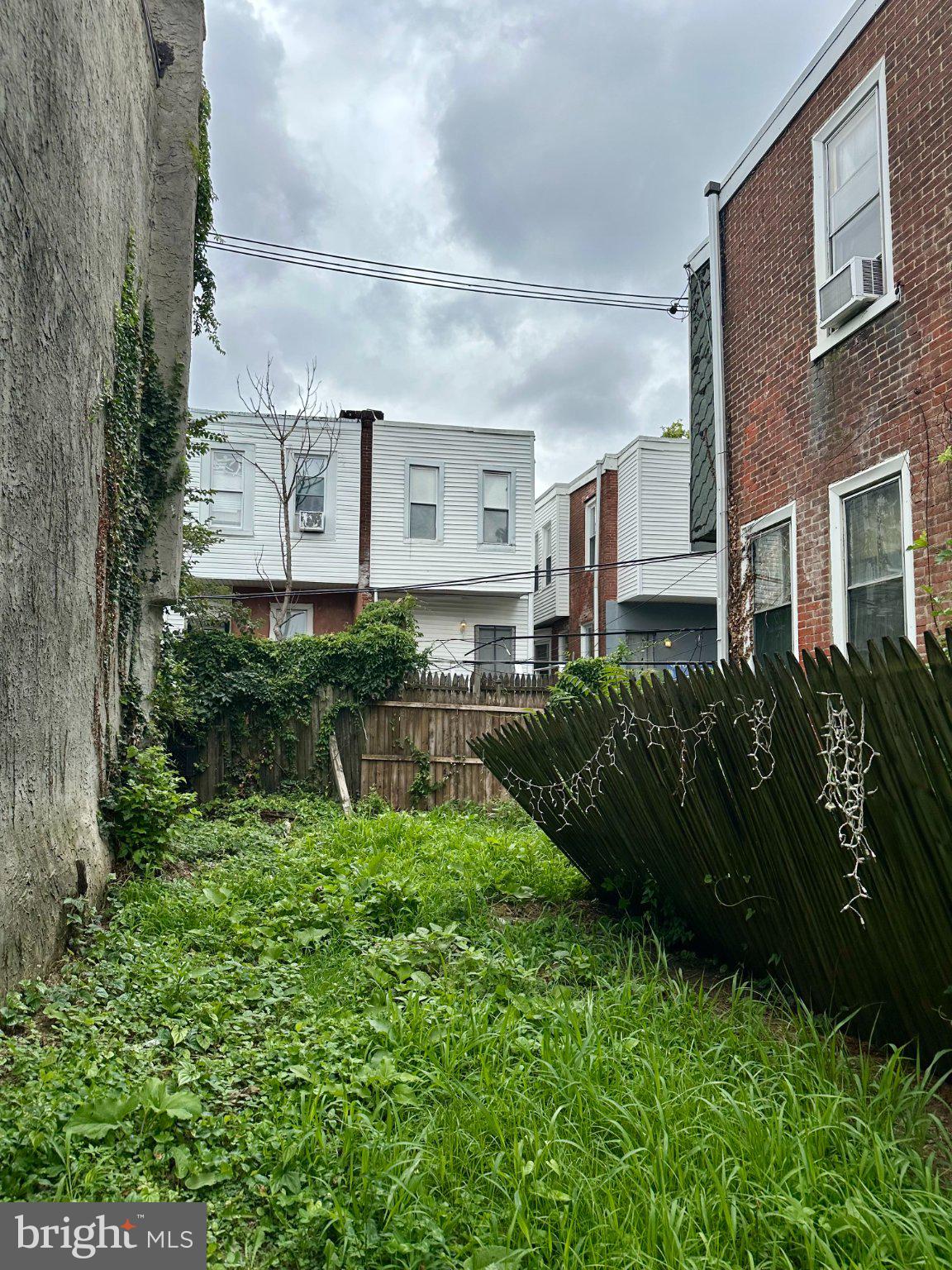 118 N SALFORD STREET