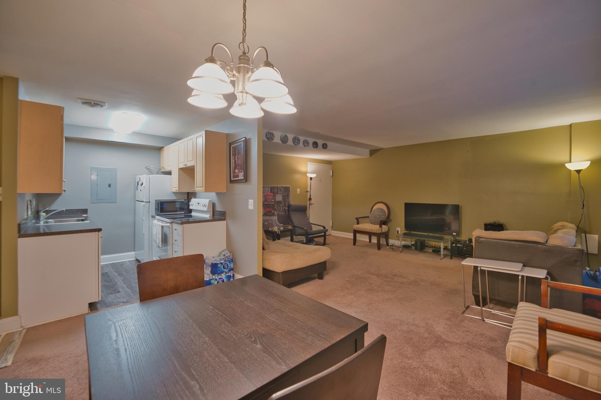 THE FAIRMONT 1005 CONDO - Residential