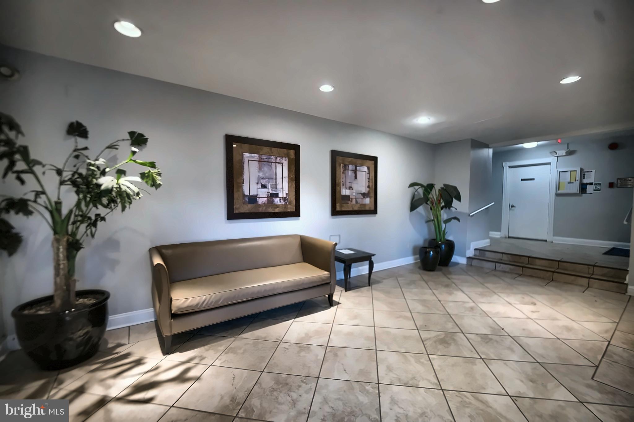 THE FAIRMONT 1005 CONDO - Residential