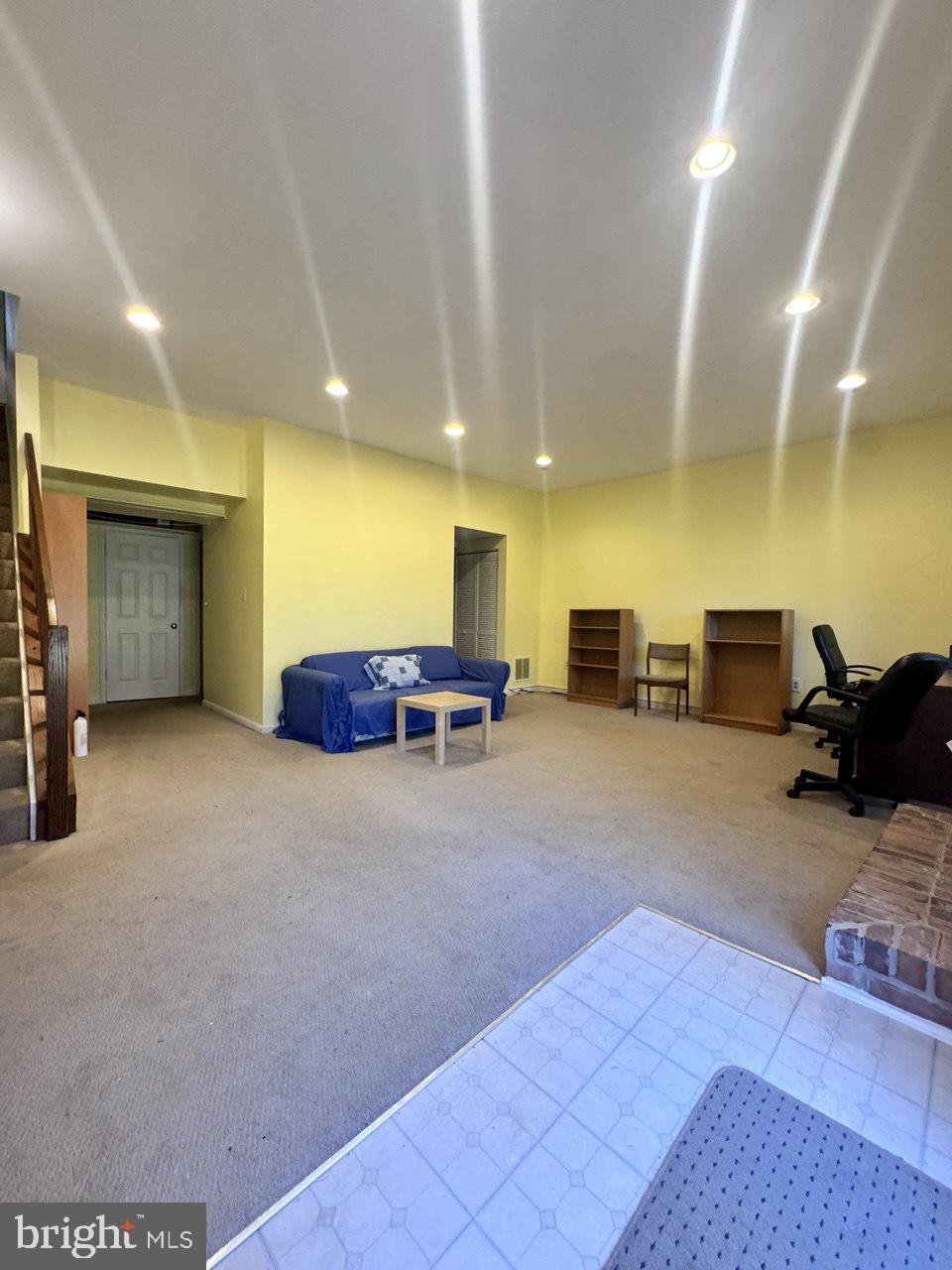 STONEYBROOK - Residential Lease