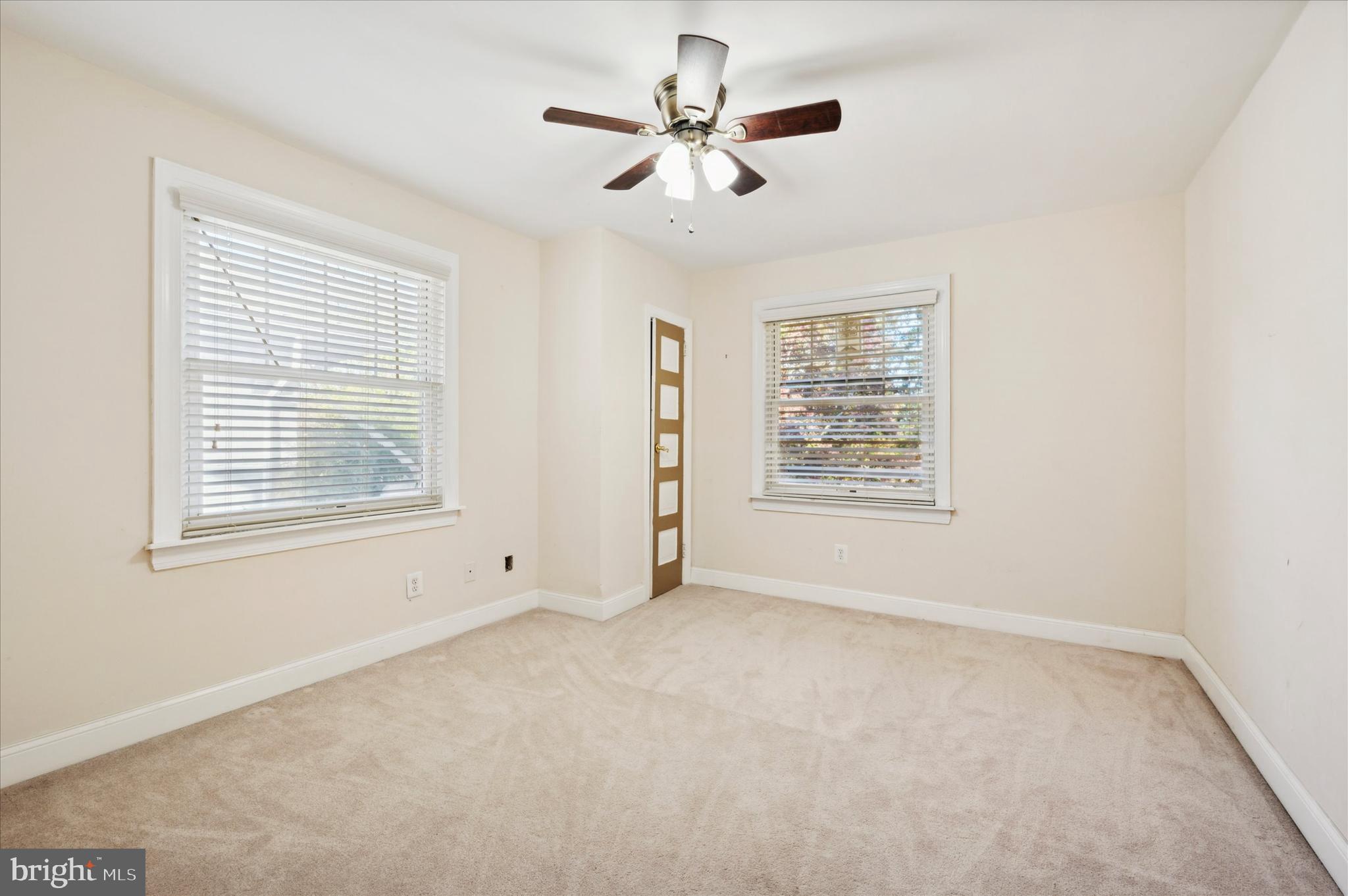 ELKINS PARK - Residential