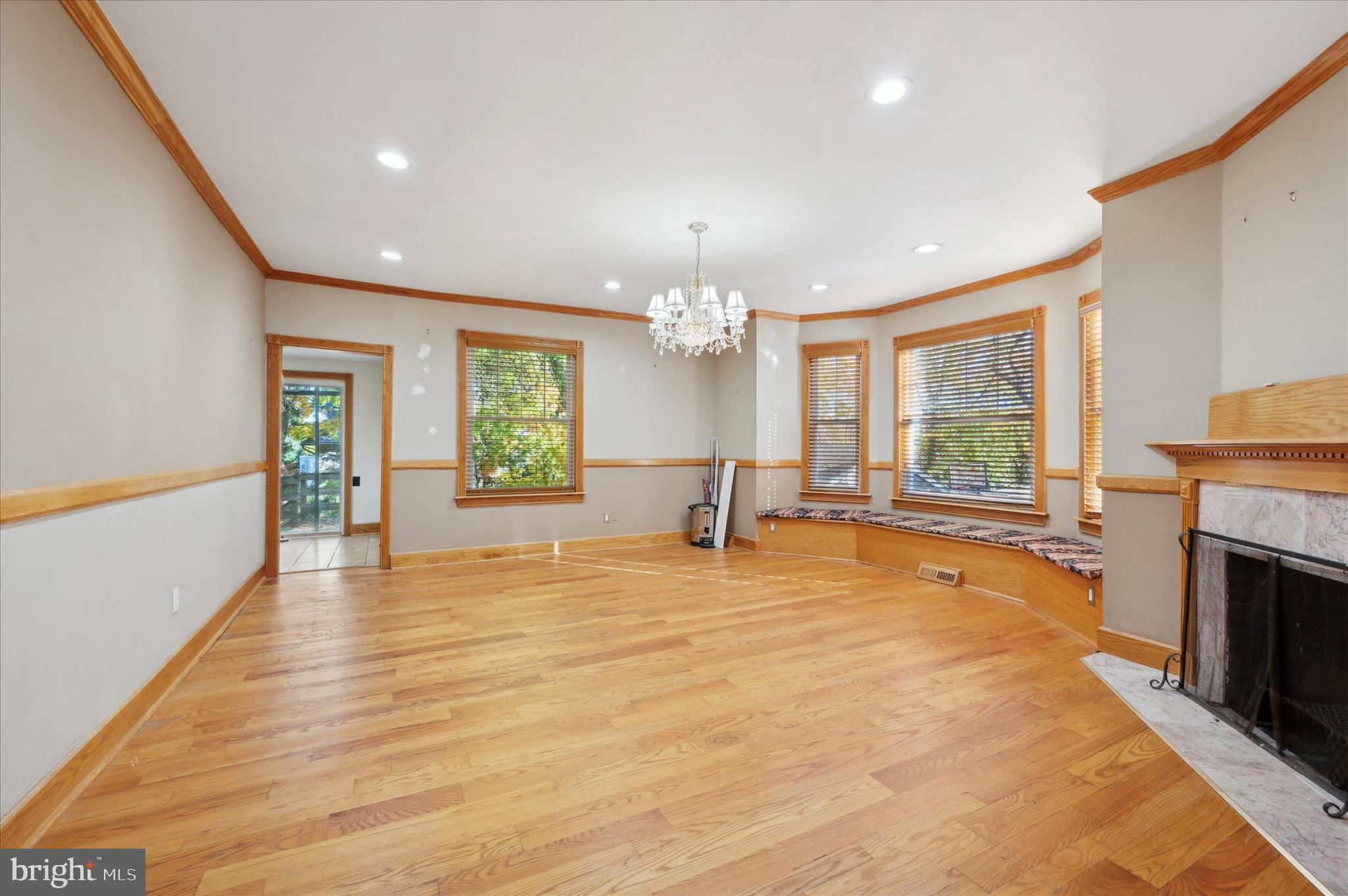 ELKINS PARK - Residential