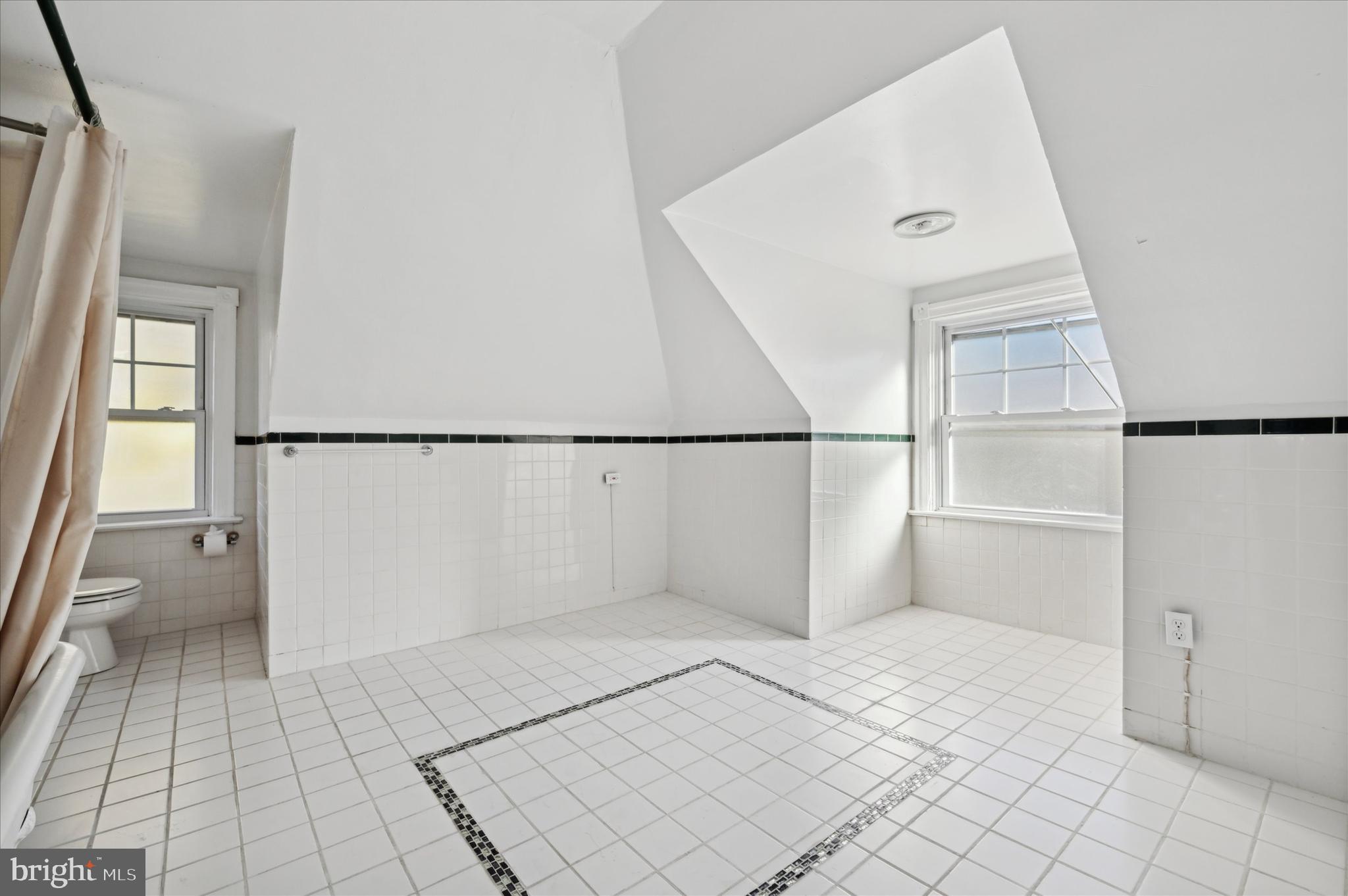 ELKINS PARK - Residential