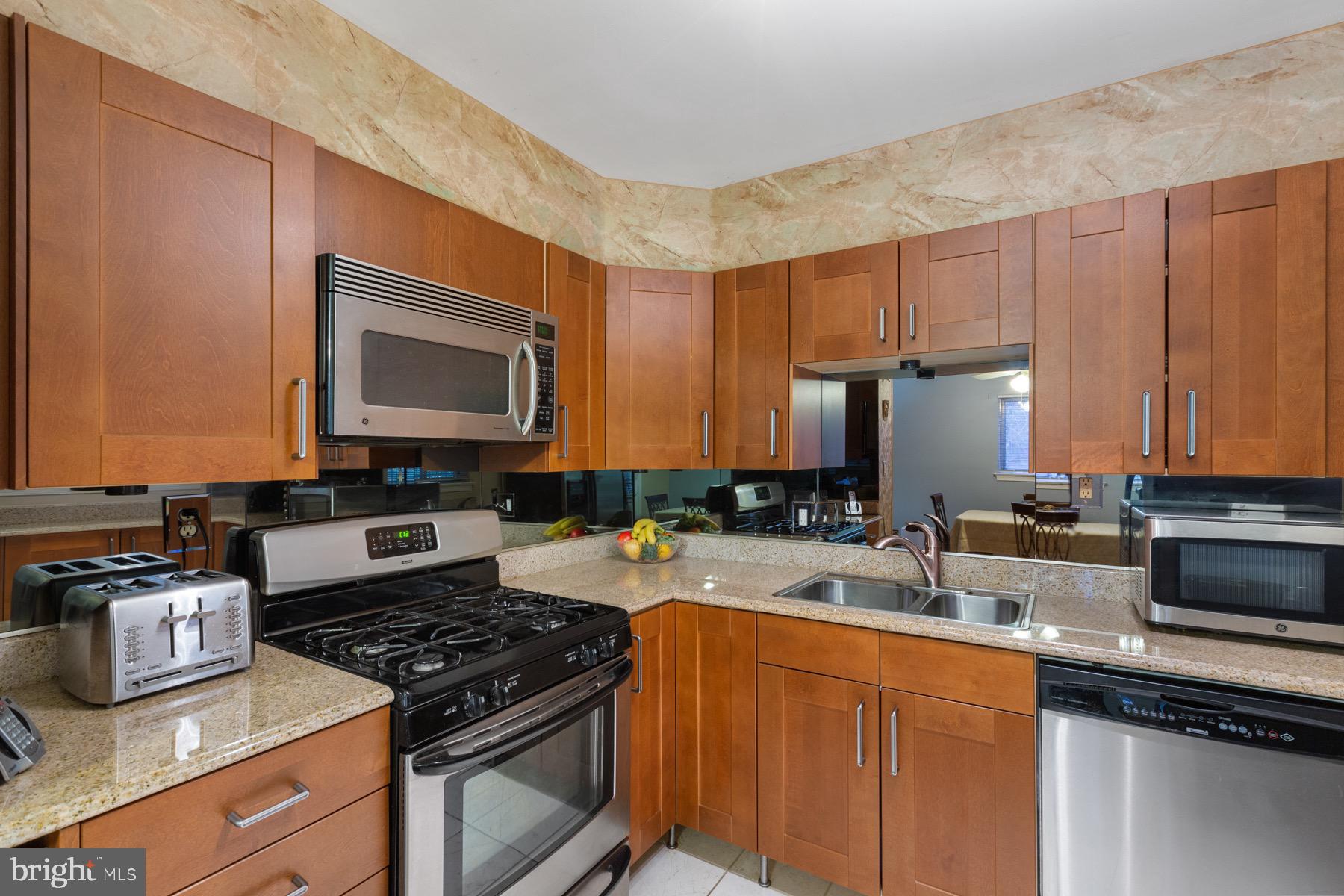 HILLCREST HEIGHTS - Residential