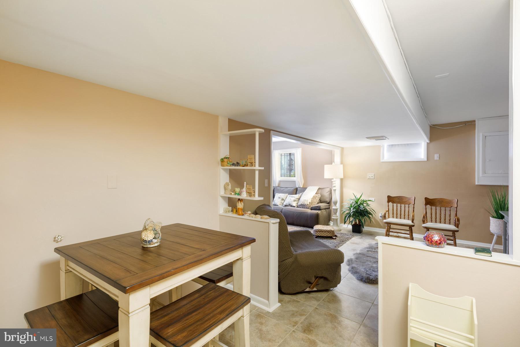 HILLCREST HEIGHTS - Residential