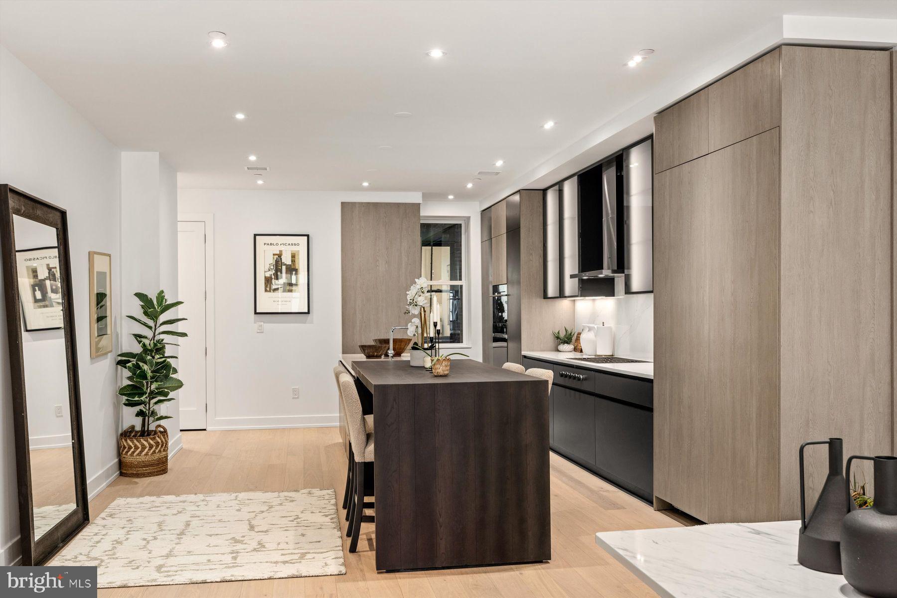 OLD CITY - Residential