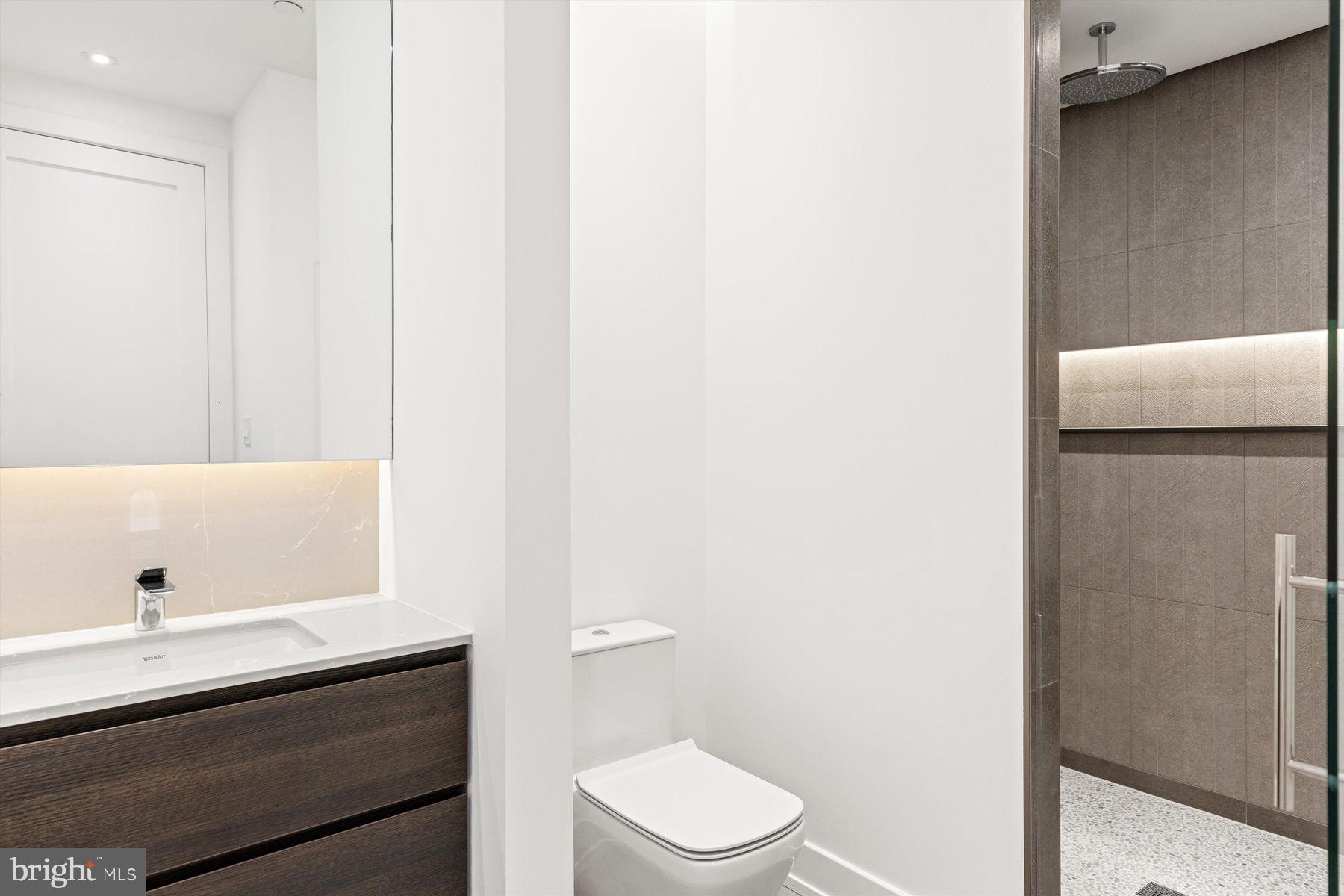 OLD CITY - Residential