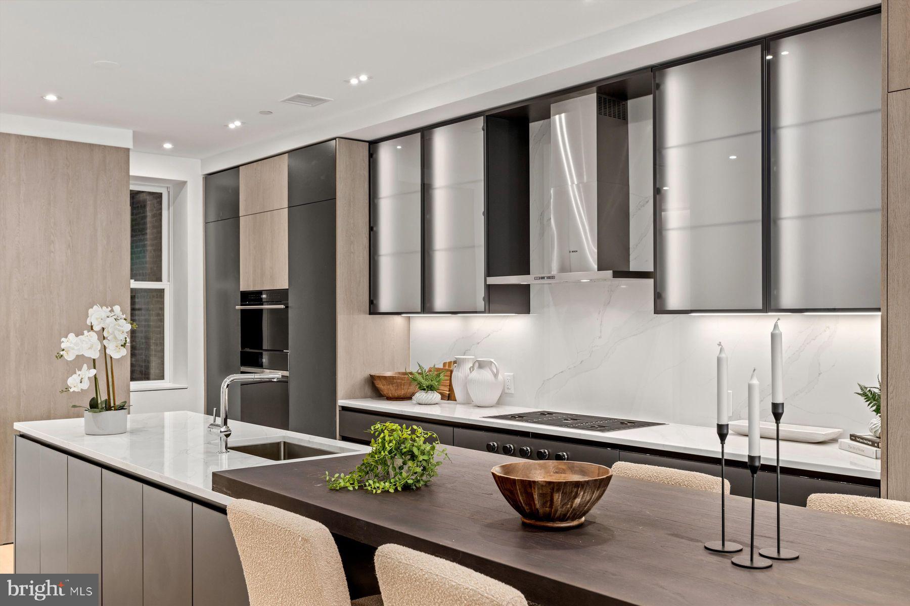 OLD CITY - Residential