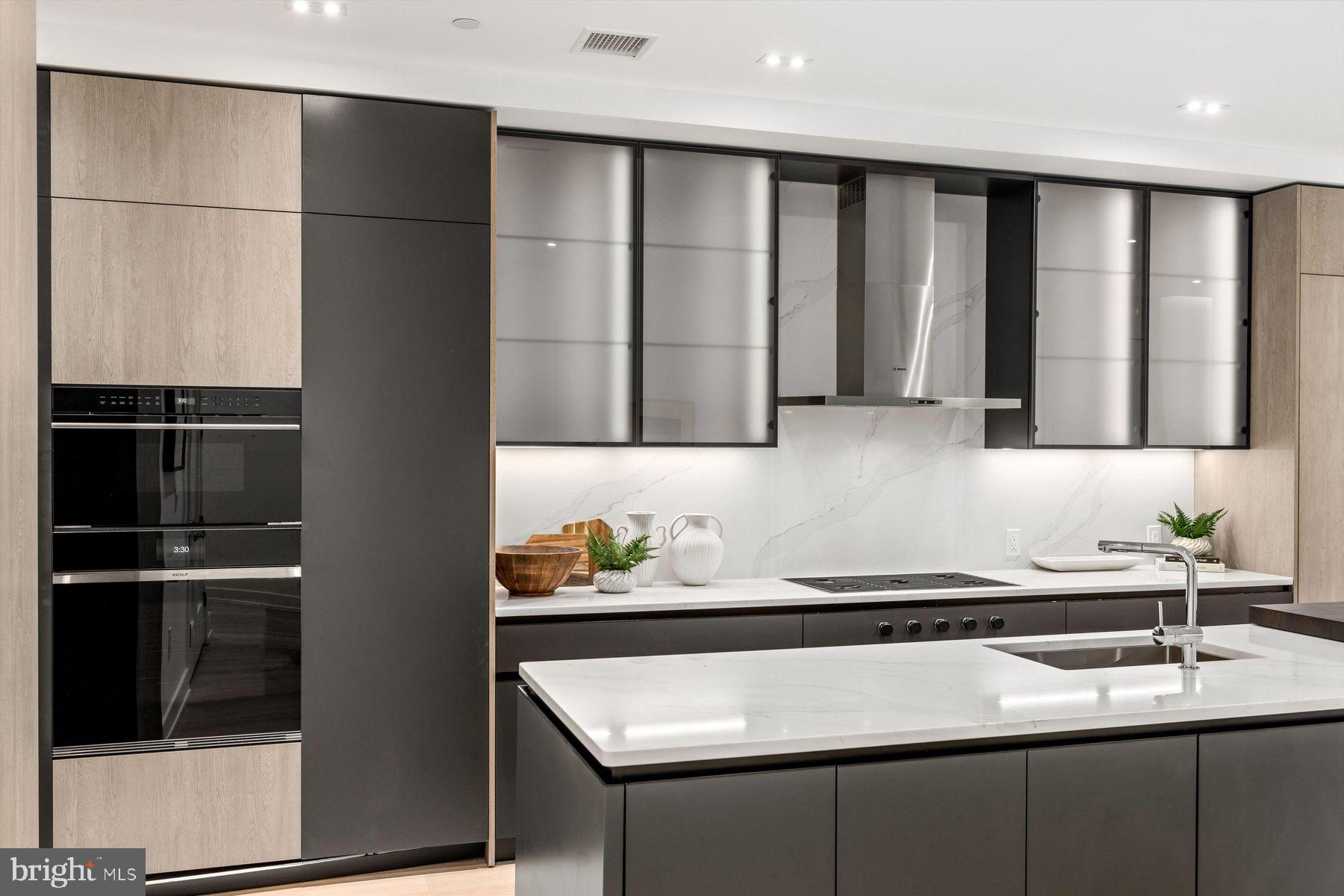 OLD CITY - Residential