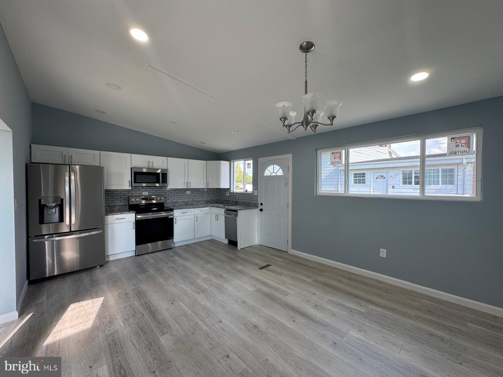CHARTWELL - Residential