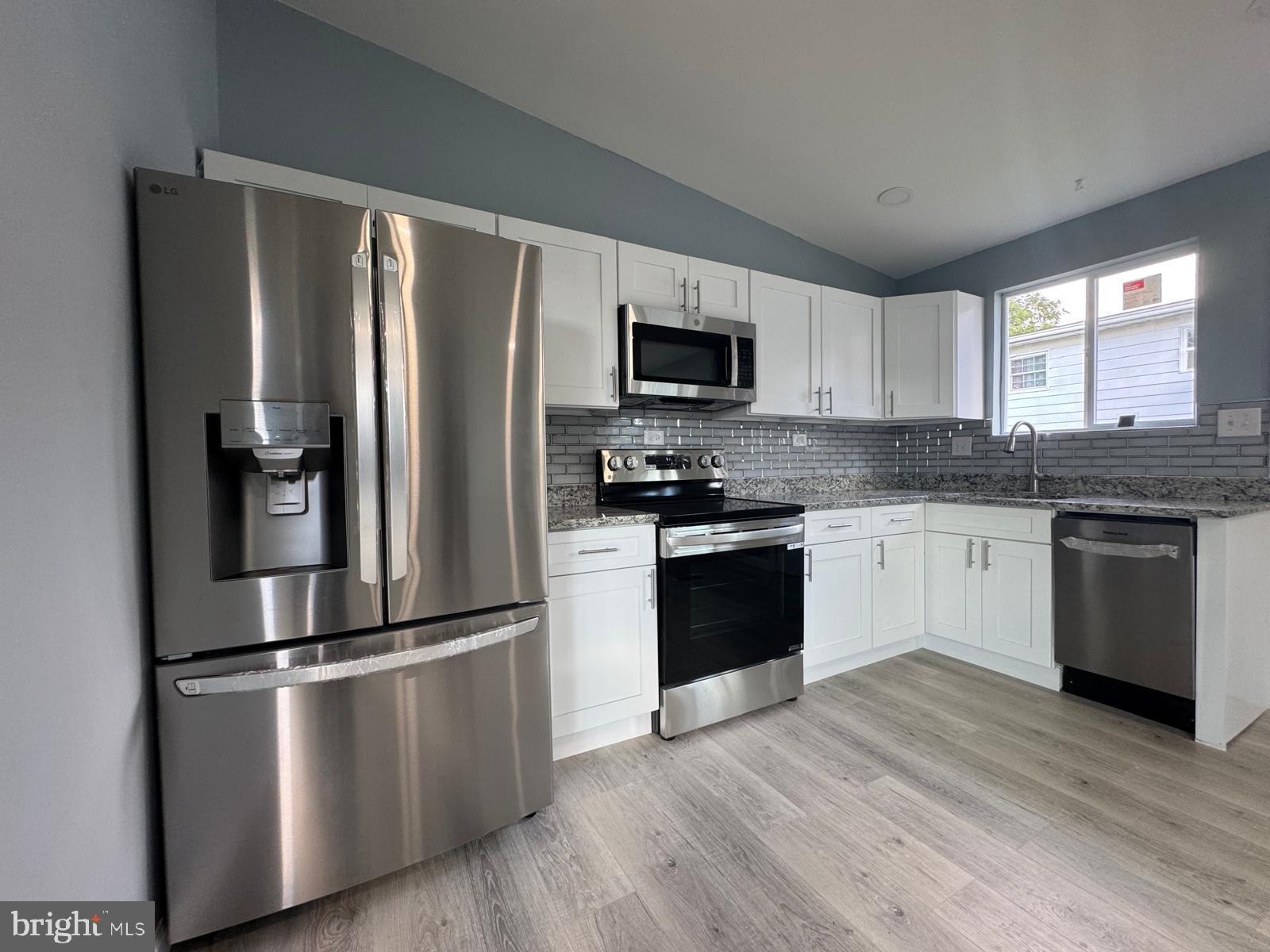 CHARTWELL - Residential