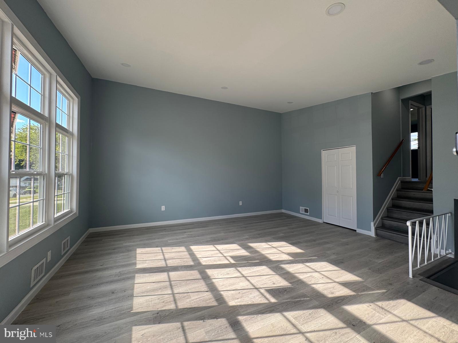 CHARTWELL - Residential
