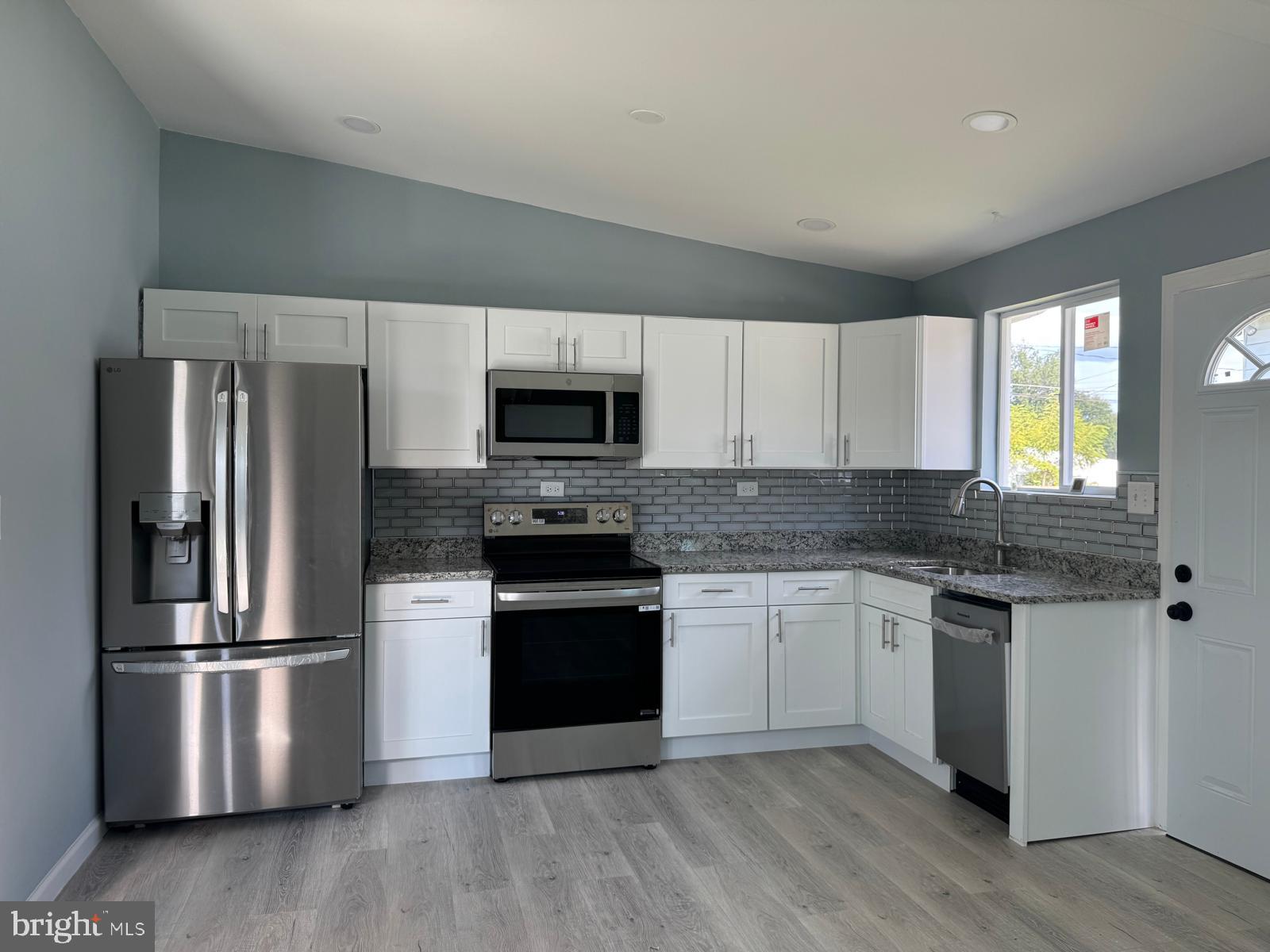 CHARTWELL - Residential