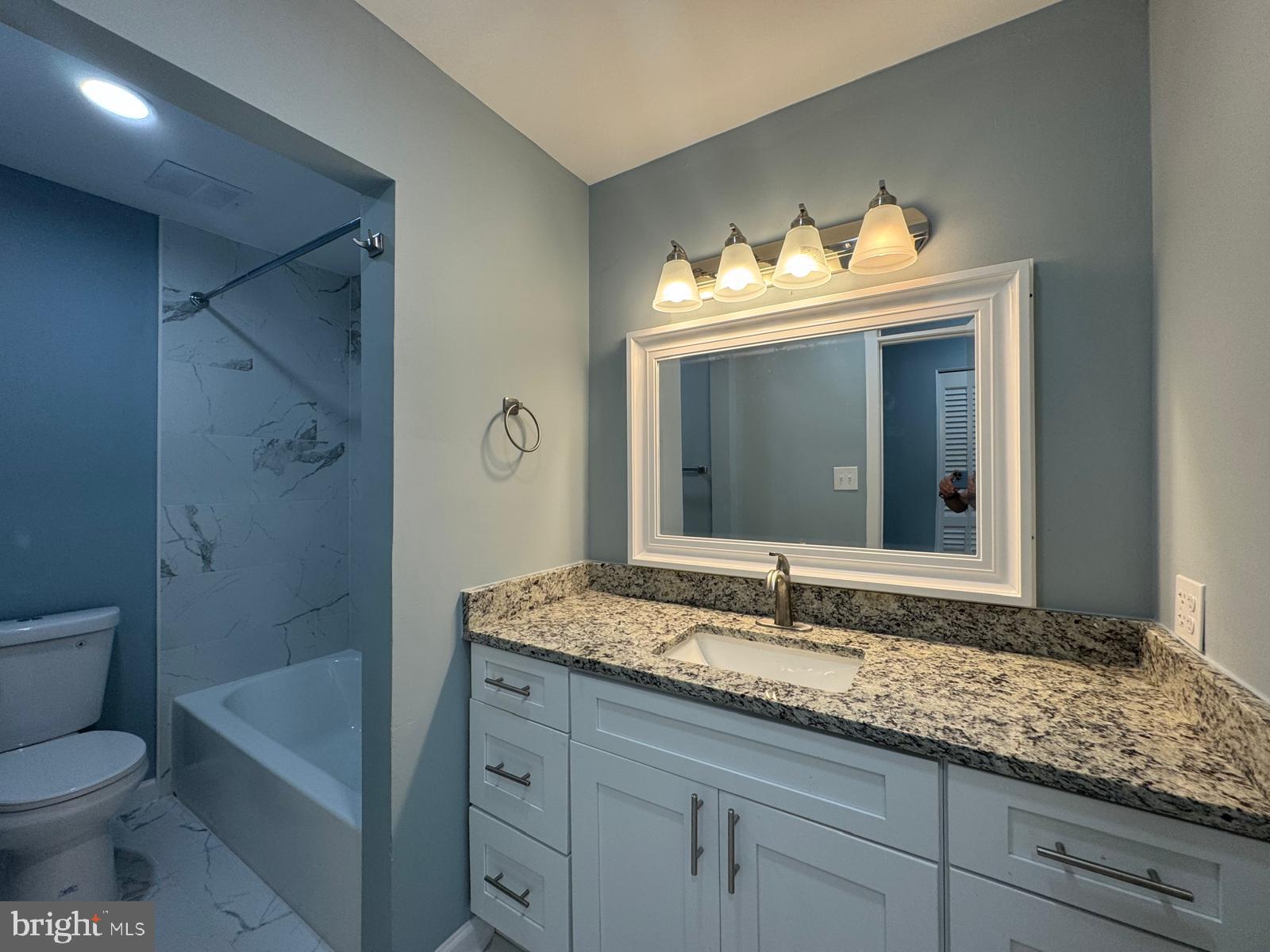 CHARTWELL - Residential