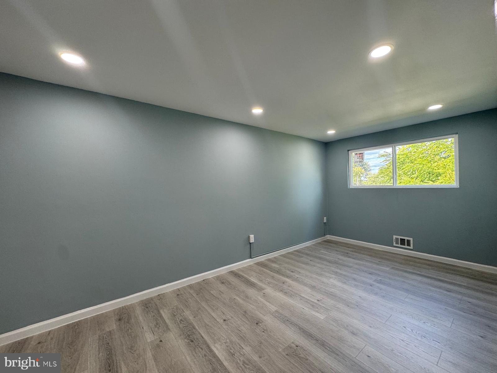 CHARTWELL - Residential