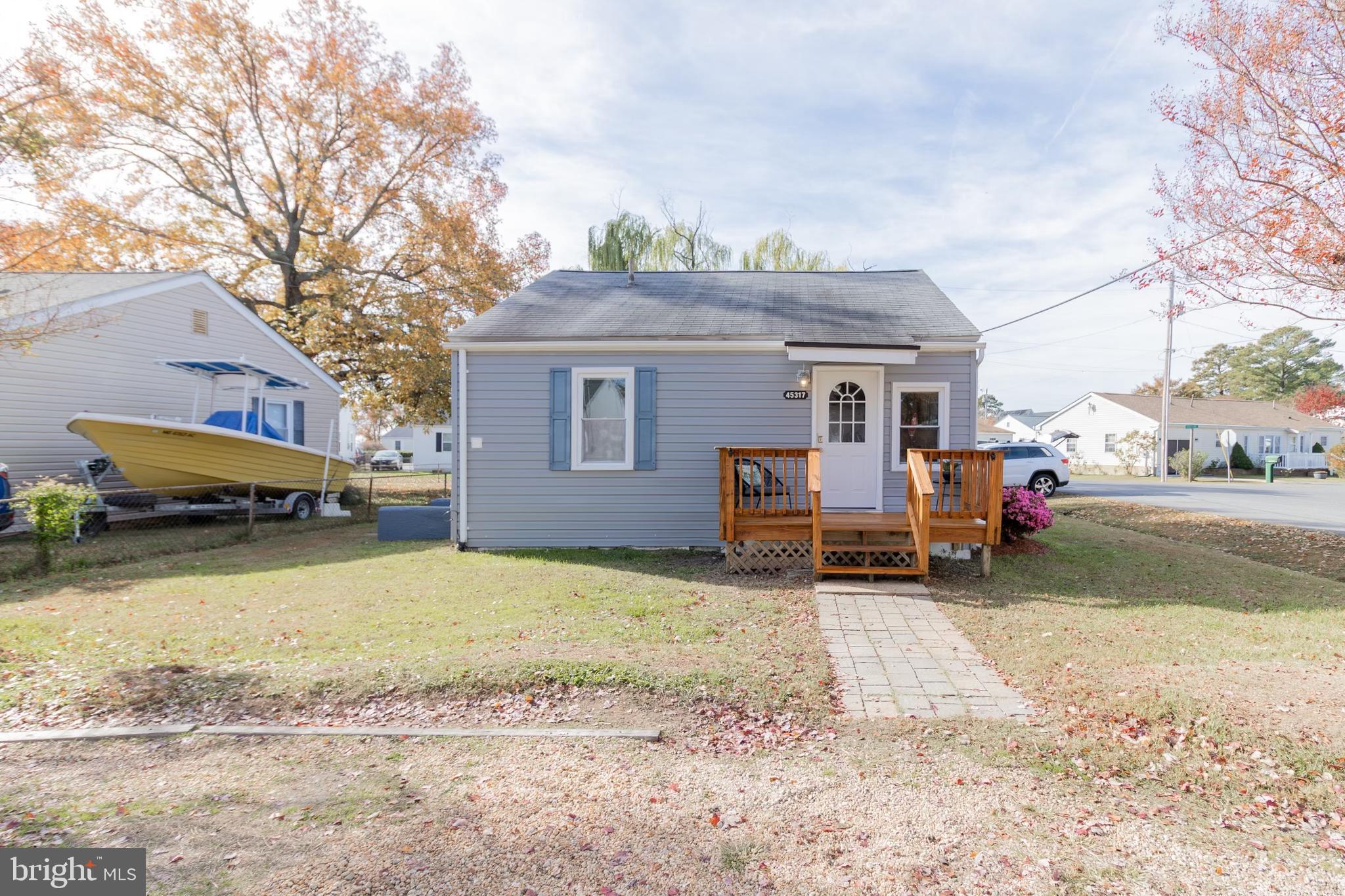 PINEY POINT HOMES - Residential