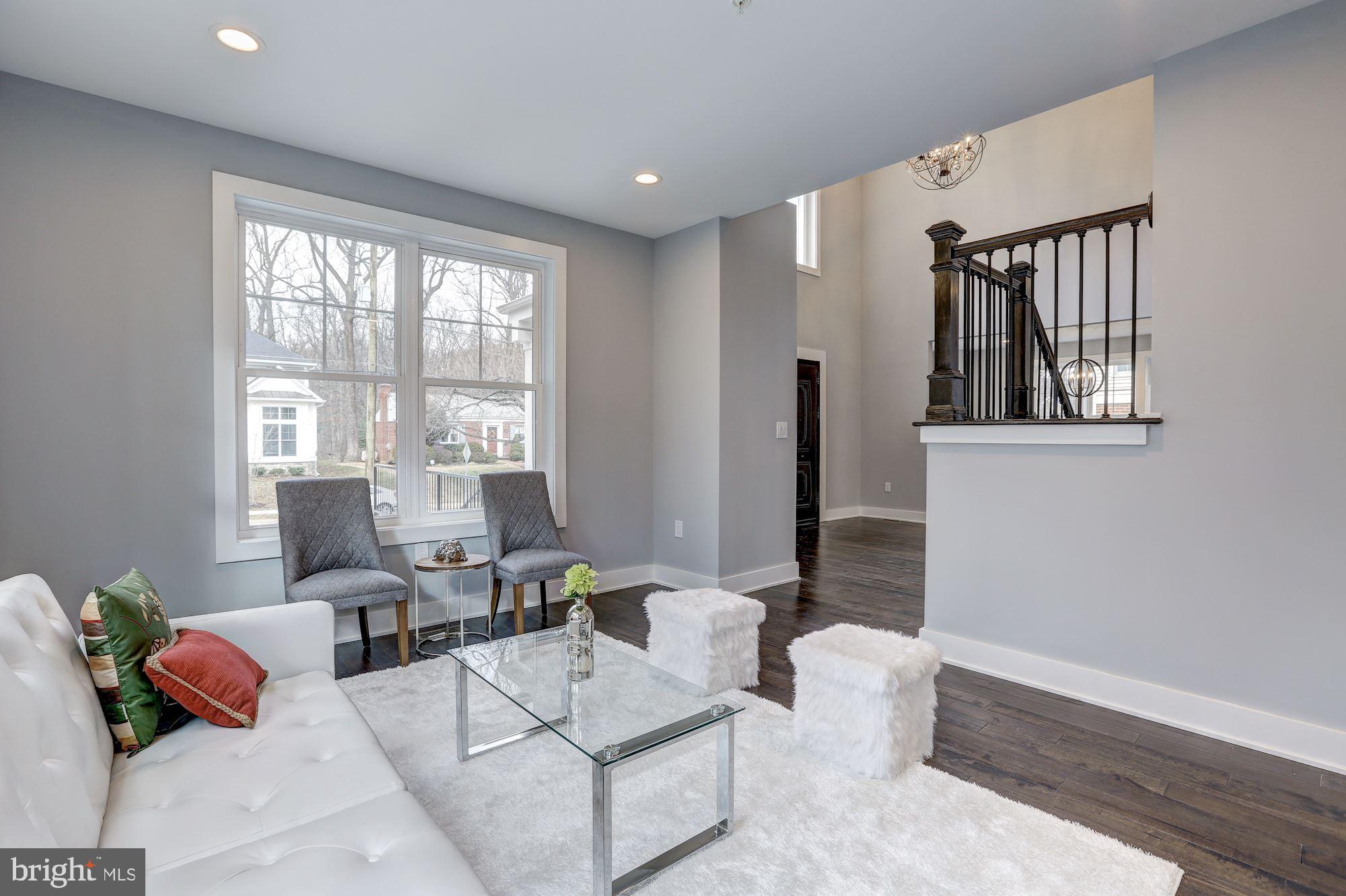 KENSINGTON ESTATES - Residential