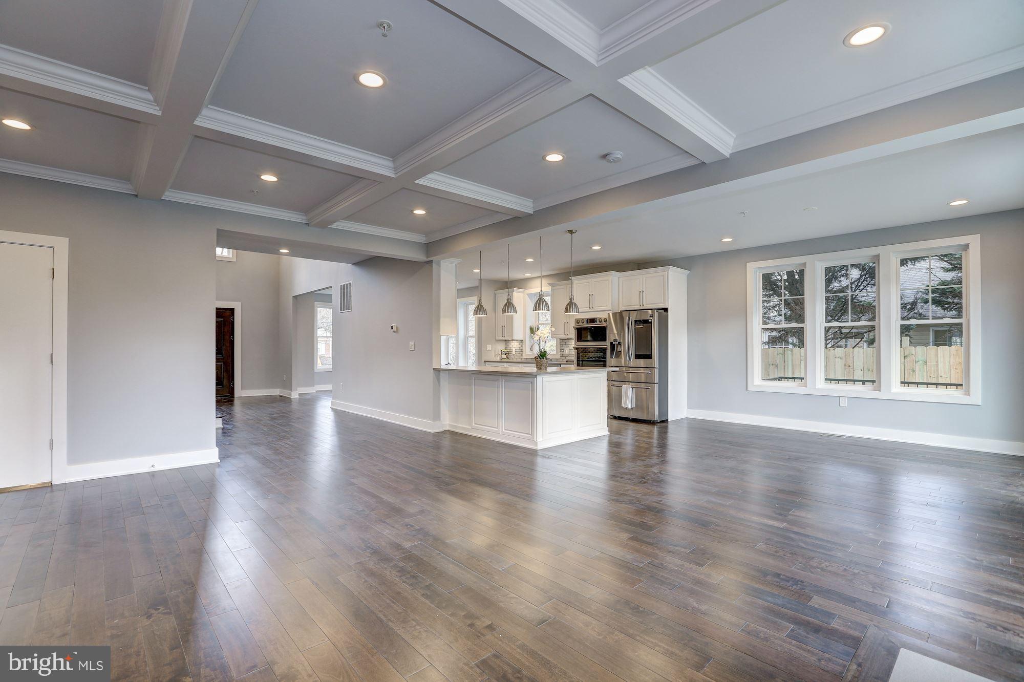 KENSINGTON ESTATES - Residential