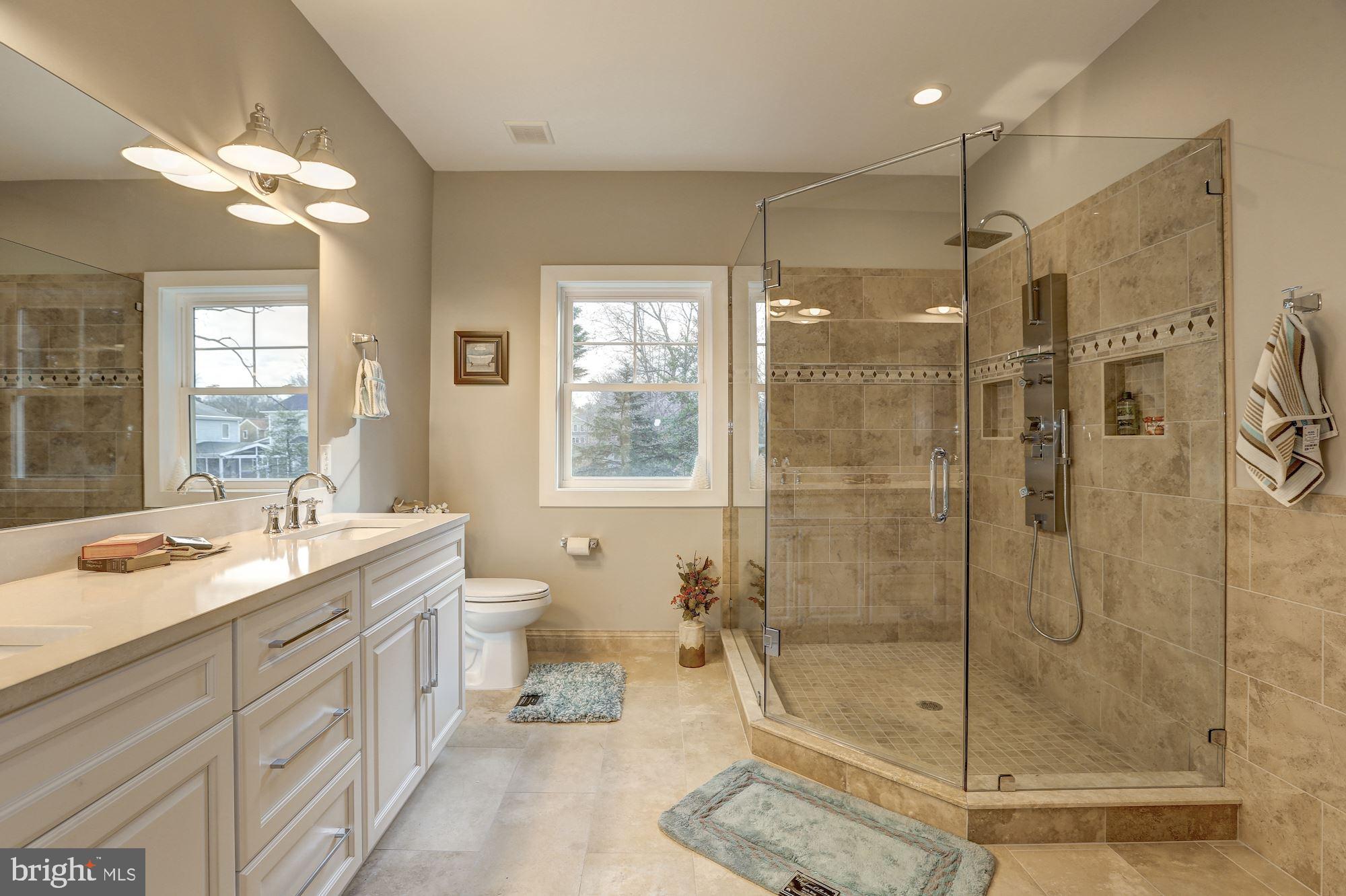 KENSINGTON ESTATES - Residential