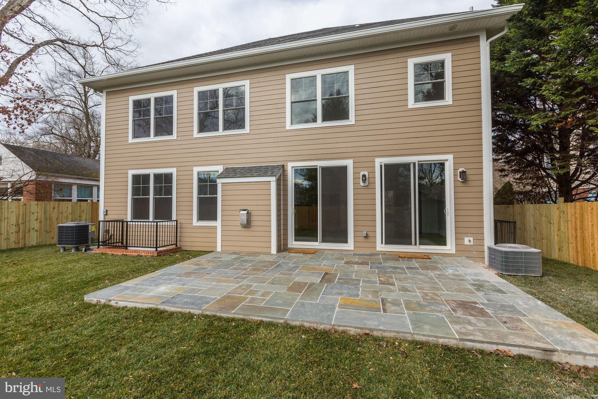 KENSINGTON ESTATES - Residential