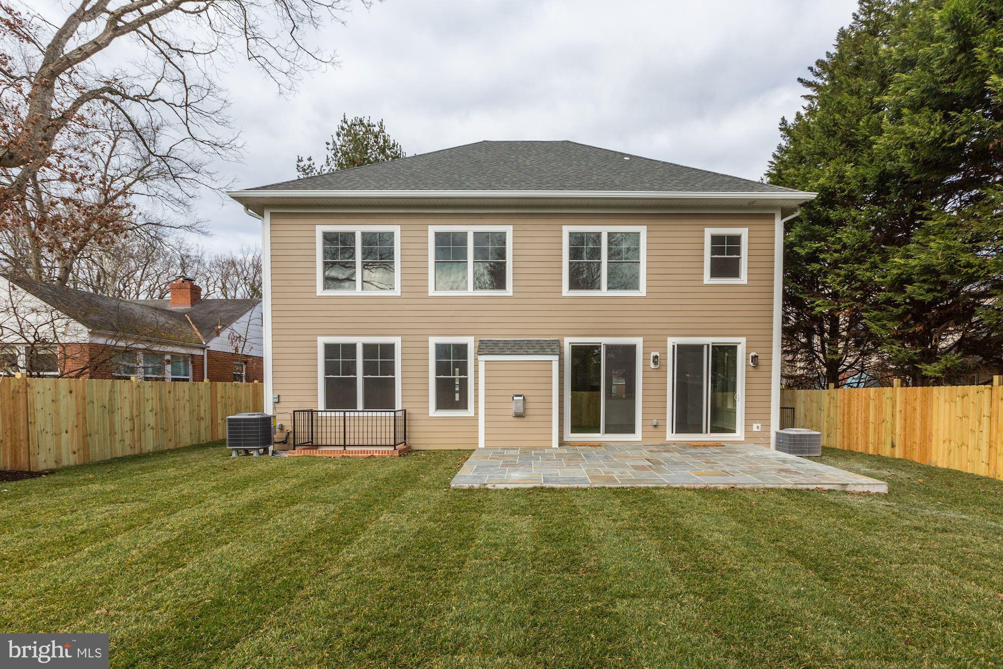 KENSINGTON ESTATES - Residential