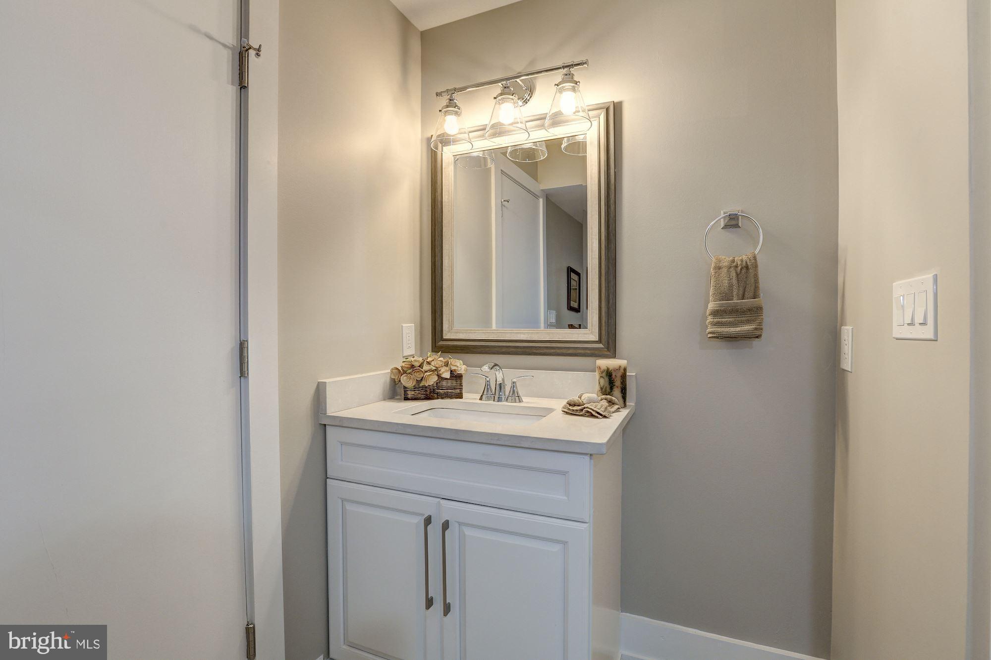 KENSINGTON ESTATES - Residential