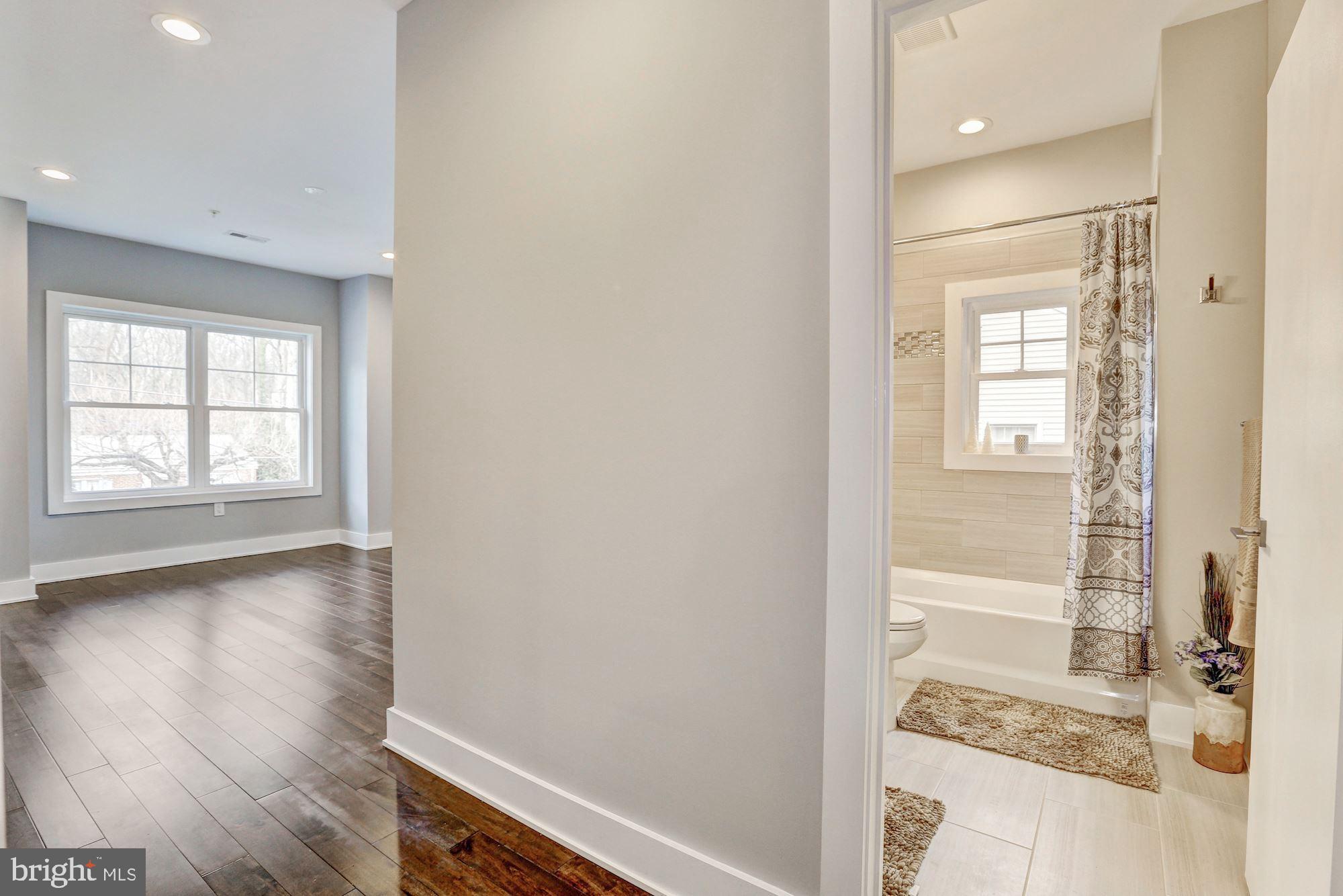 KENSINGTON ESTATES - Residential