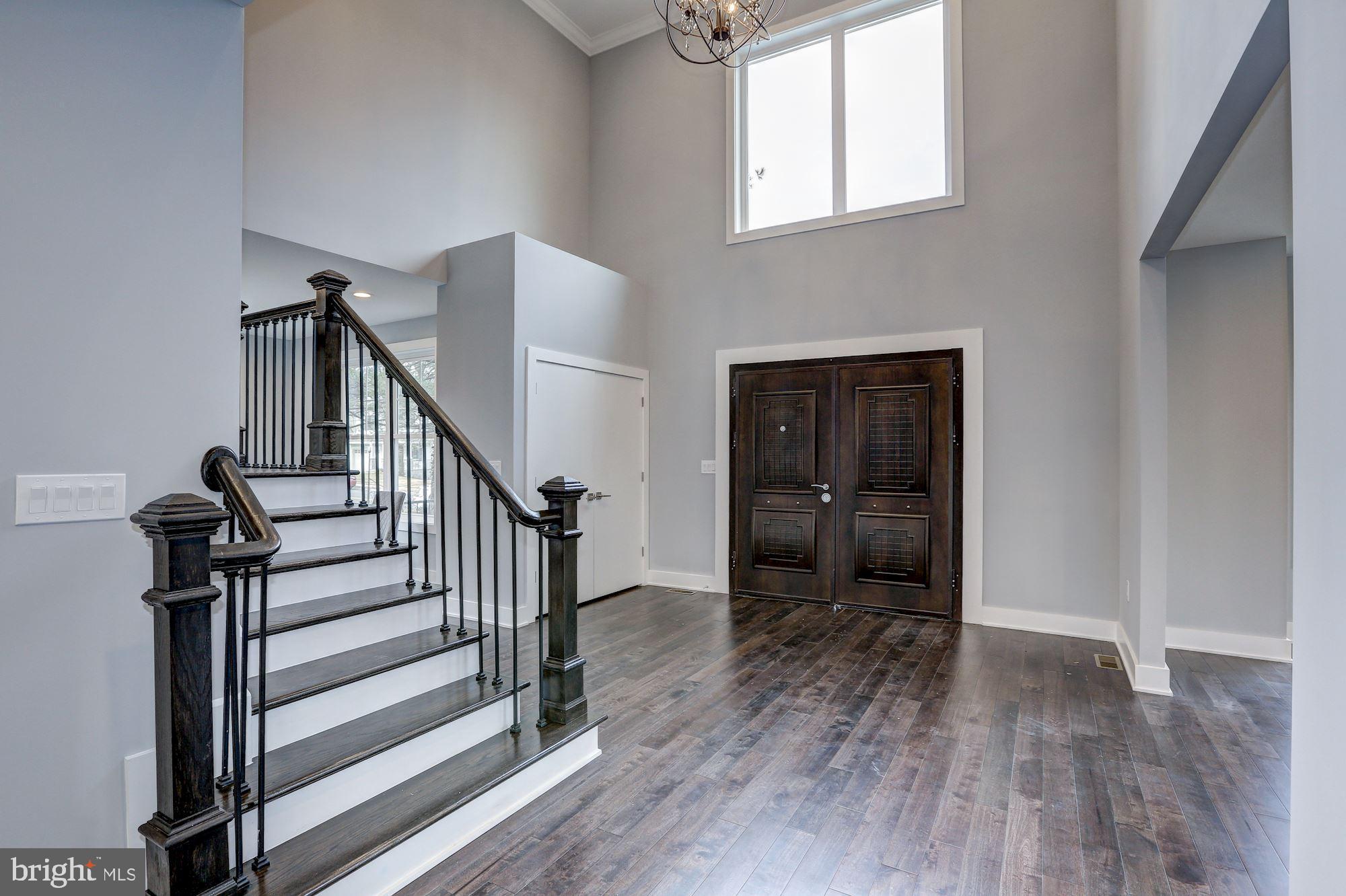 KENSINGTON ESTATES - Residential