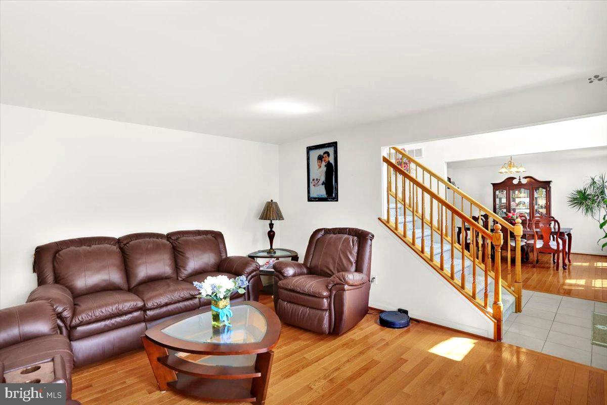 72 SAWGRASS DRIVE