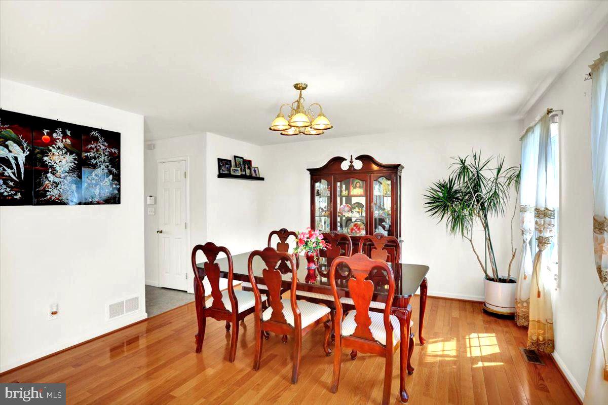 72 SAWGRASS DRIVE