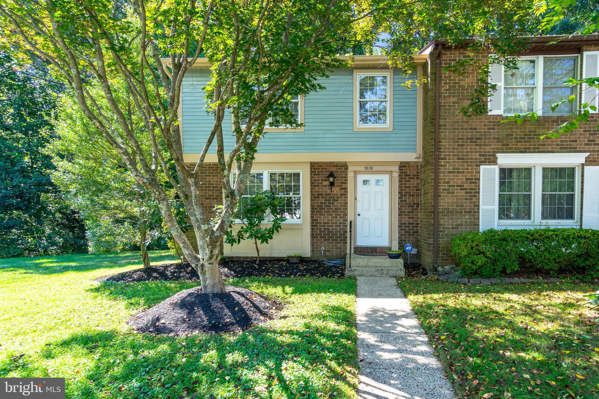 5838 HIGH BLUFF COURT