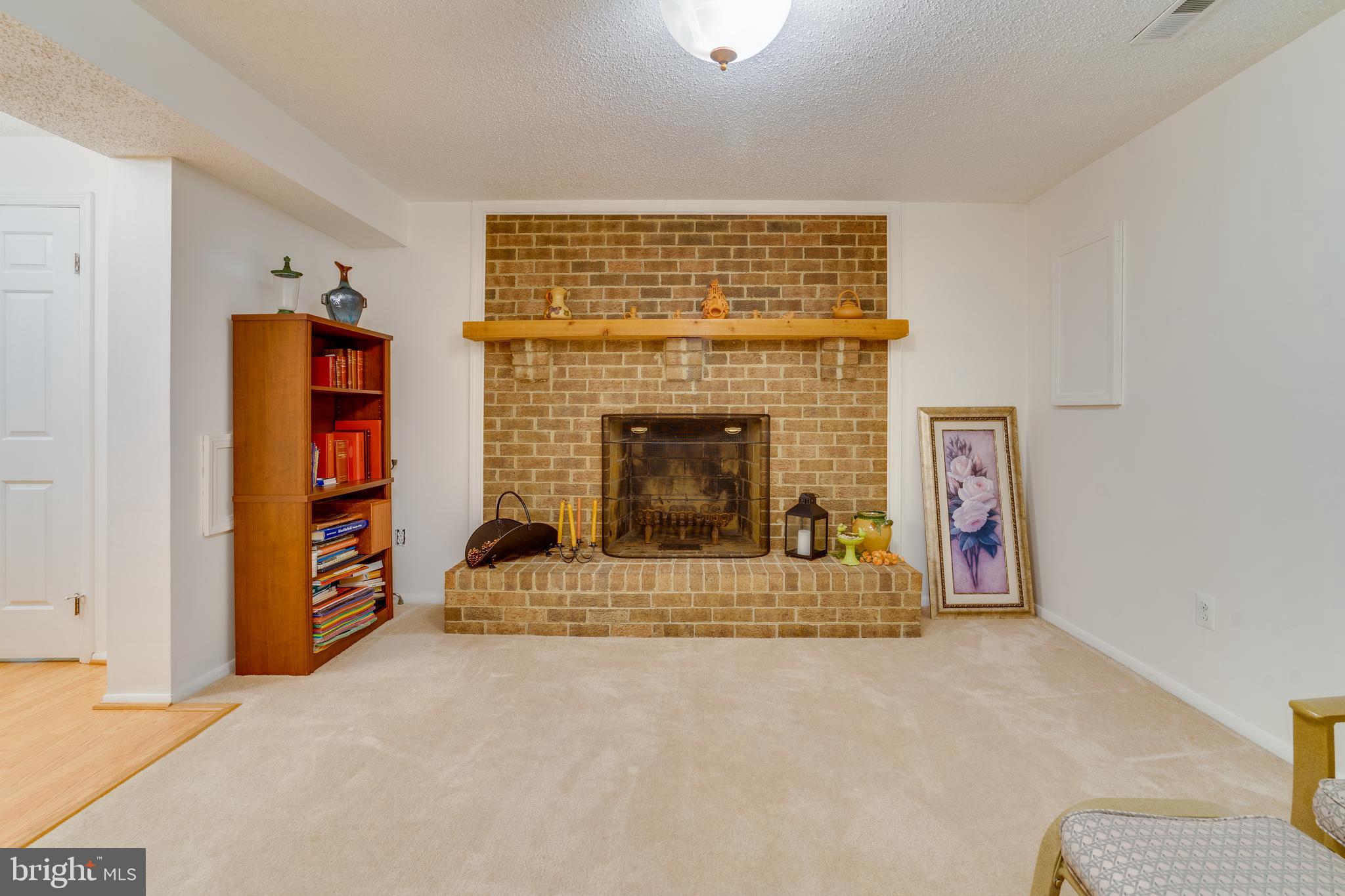 BURKE VILLAGE - Residential