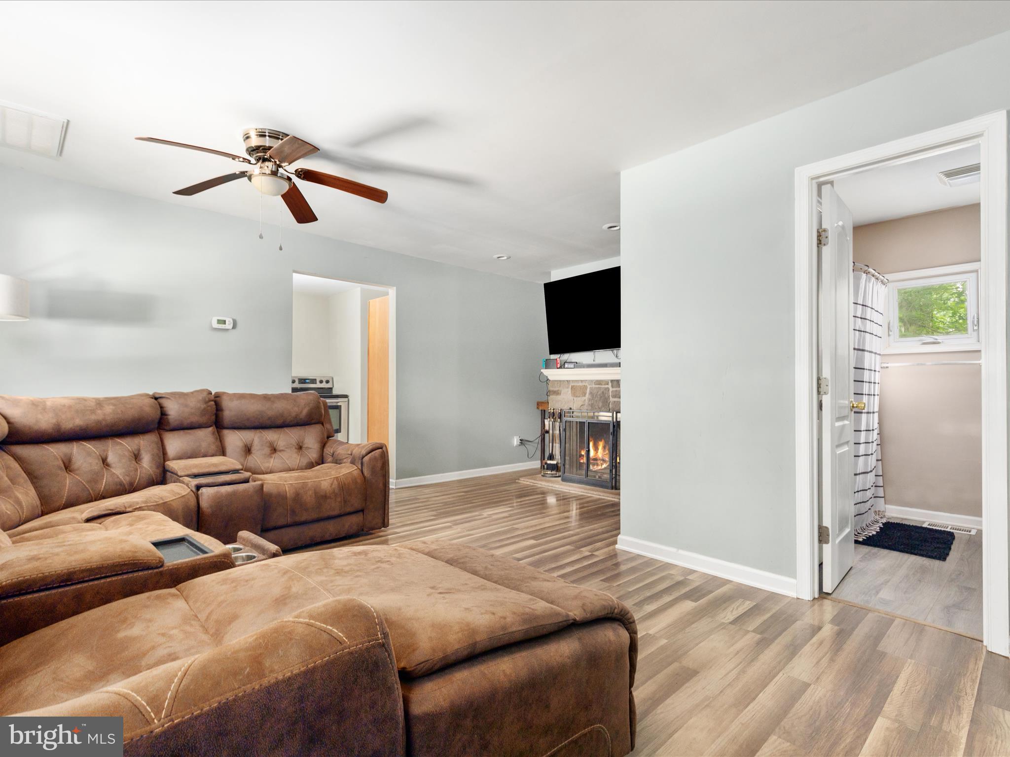 477 CROWFOOT LANE